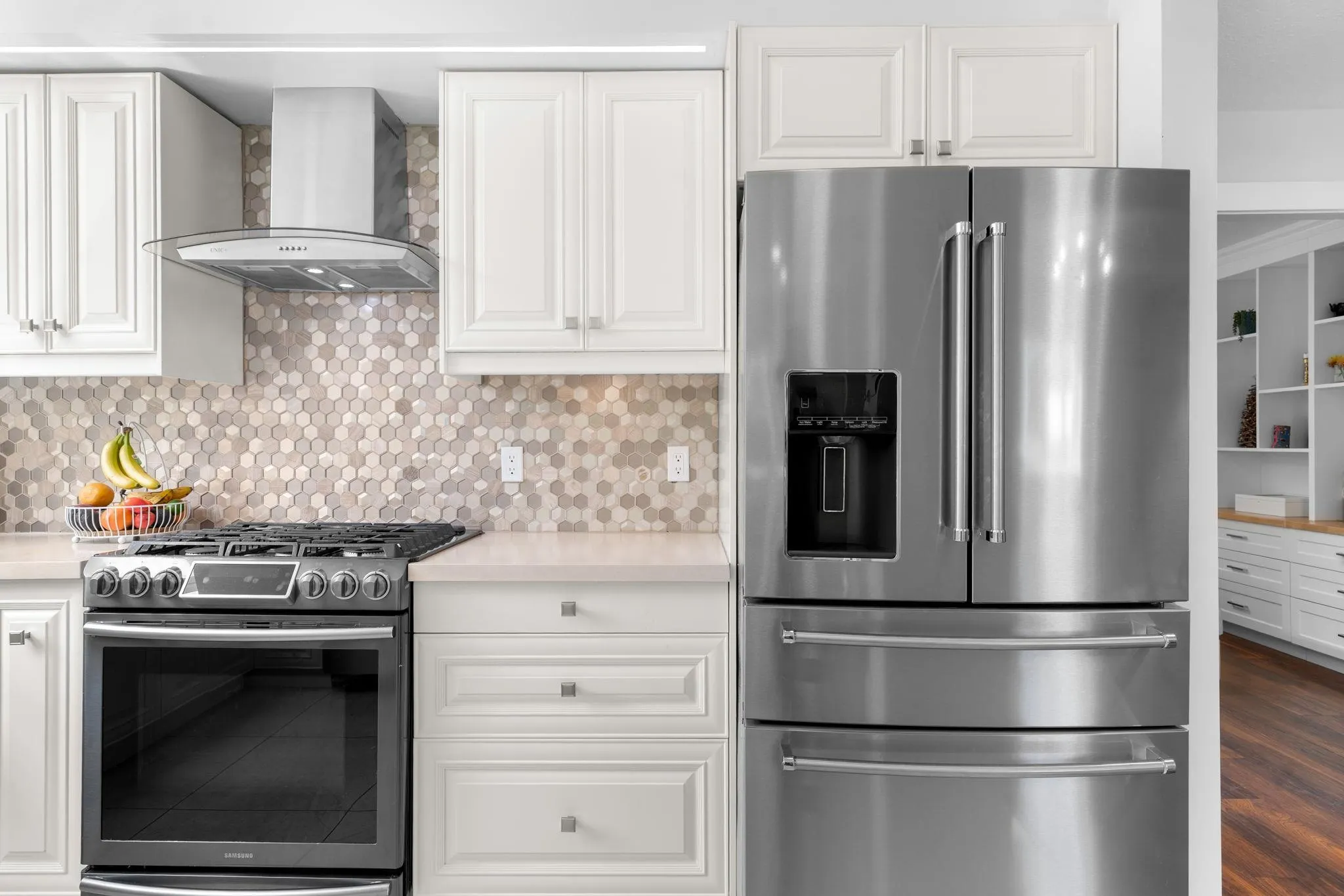 230 W 16th Street #4