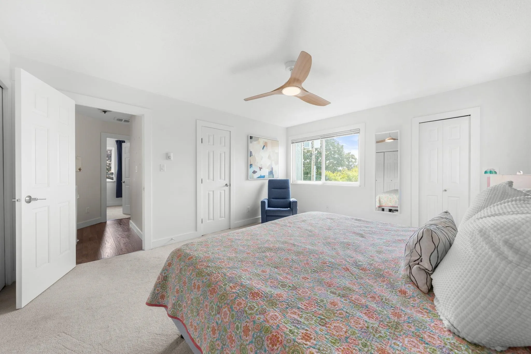 230 W 16th Street #4