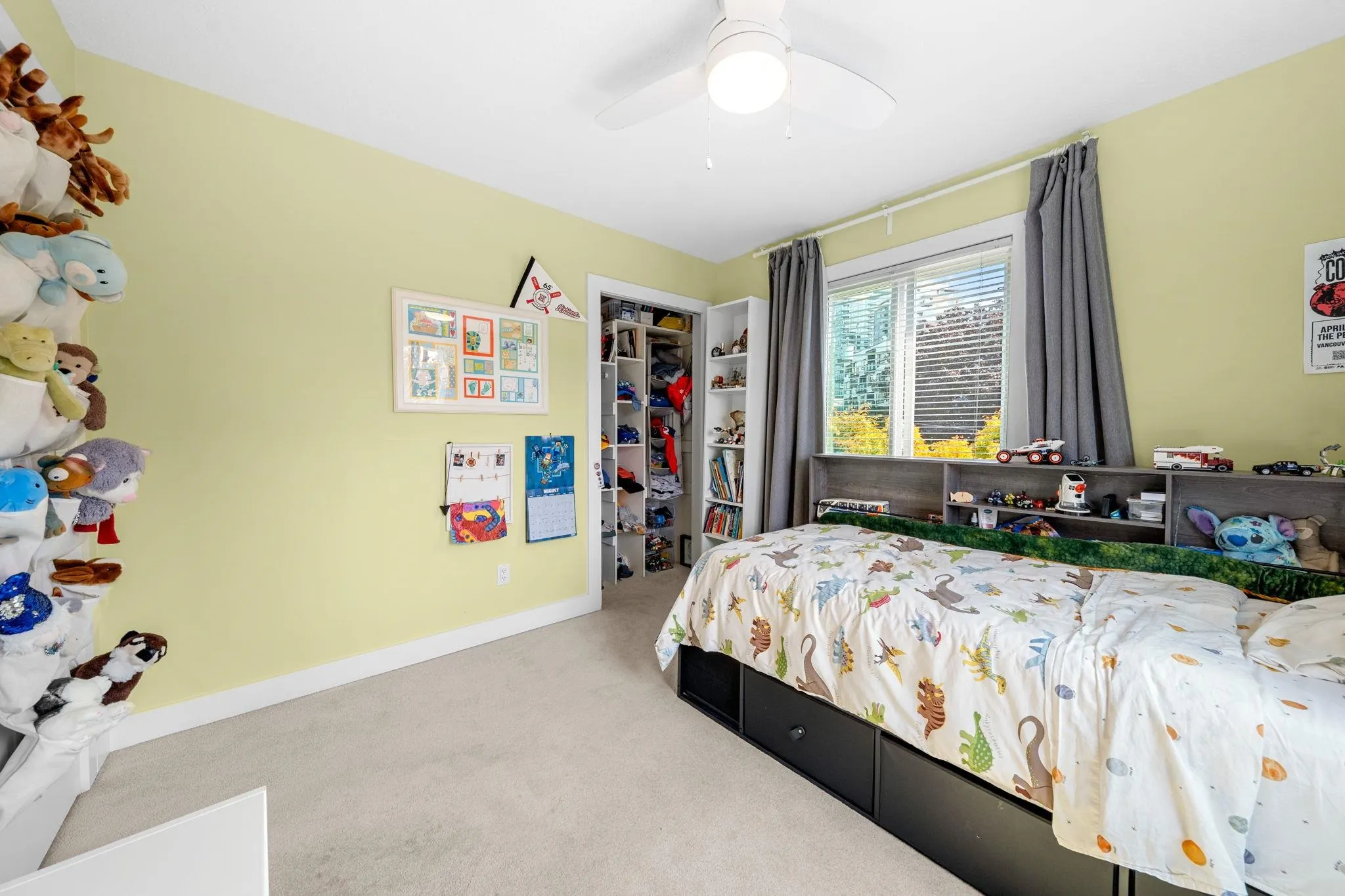 230 W 16th Street #4