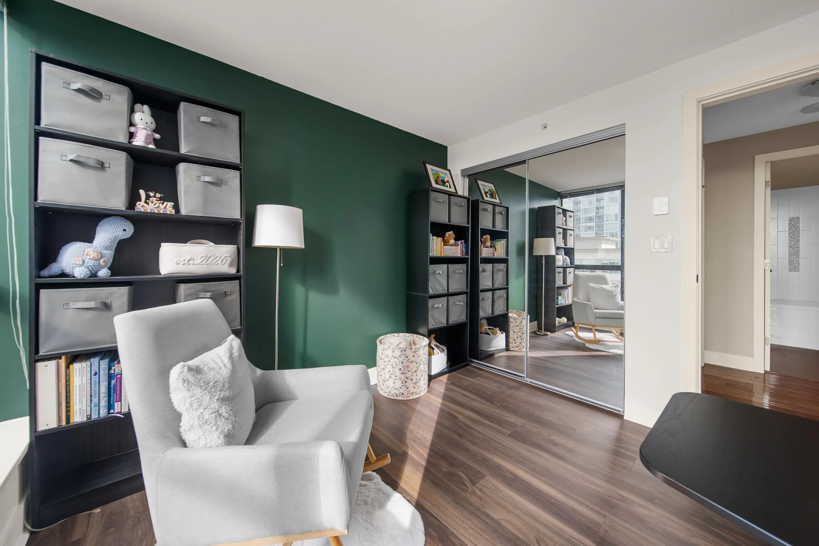 2959 Glen Drive #805