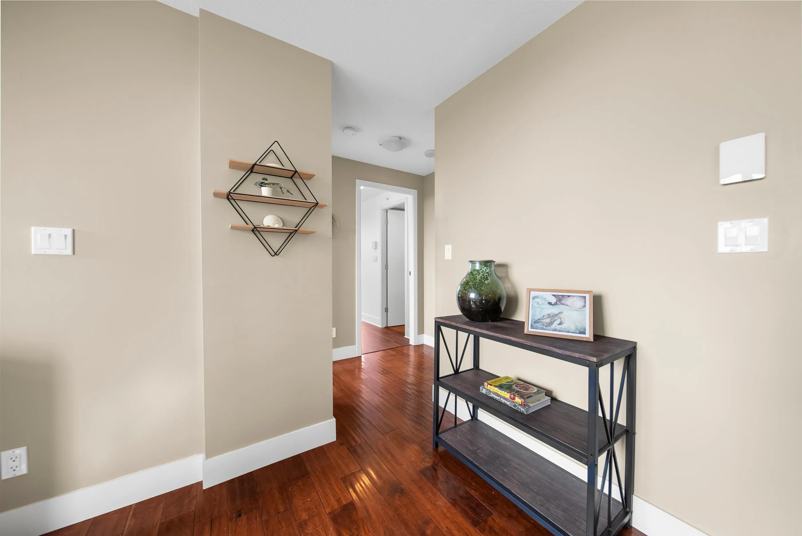2959 Glen Drive #805
