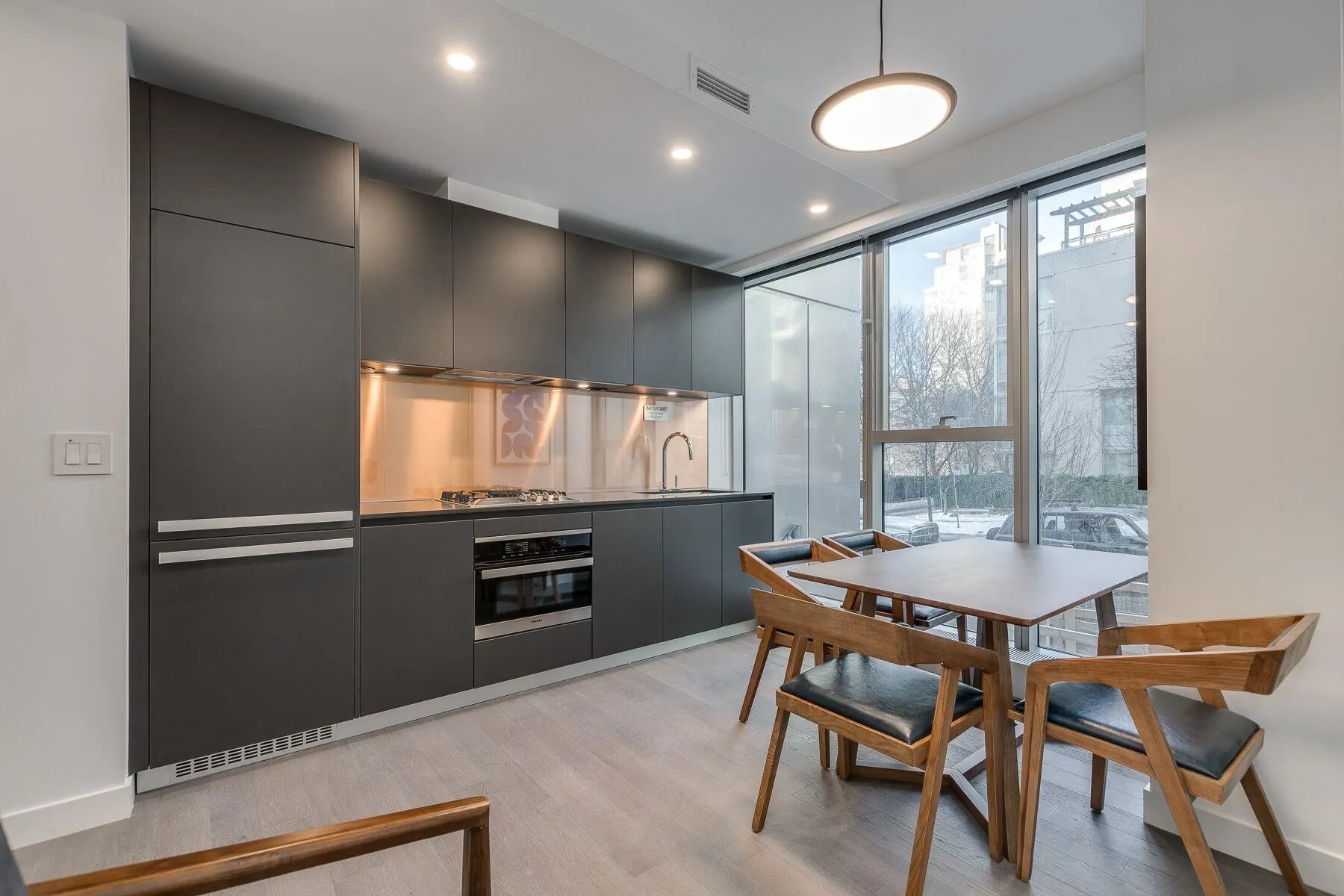1480 Howe Street #203