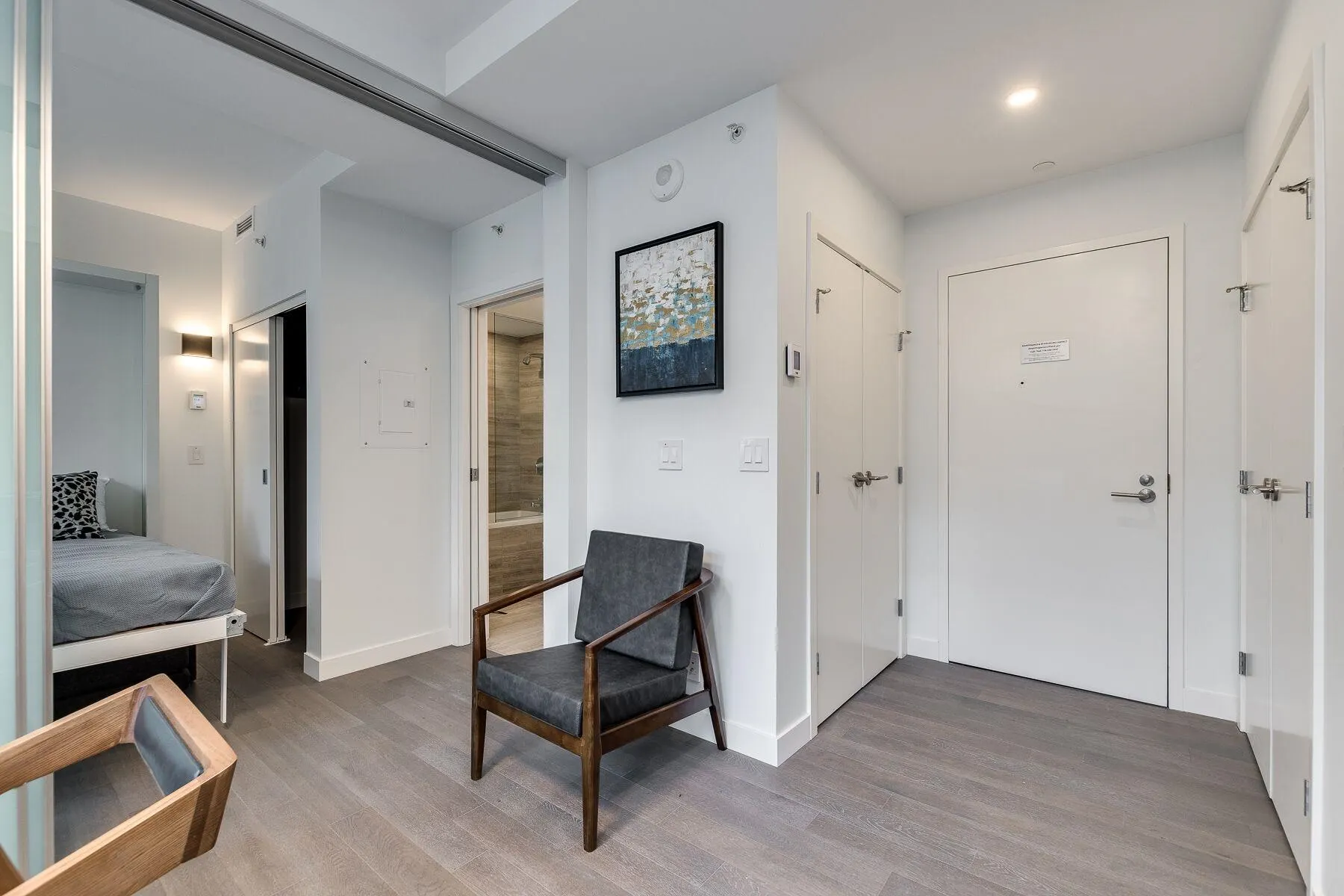 1480 Howe Street #203