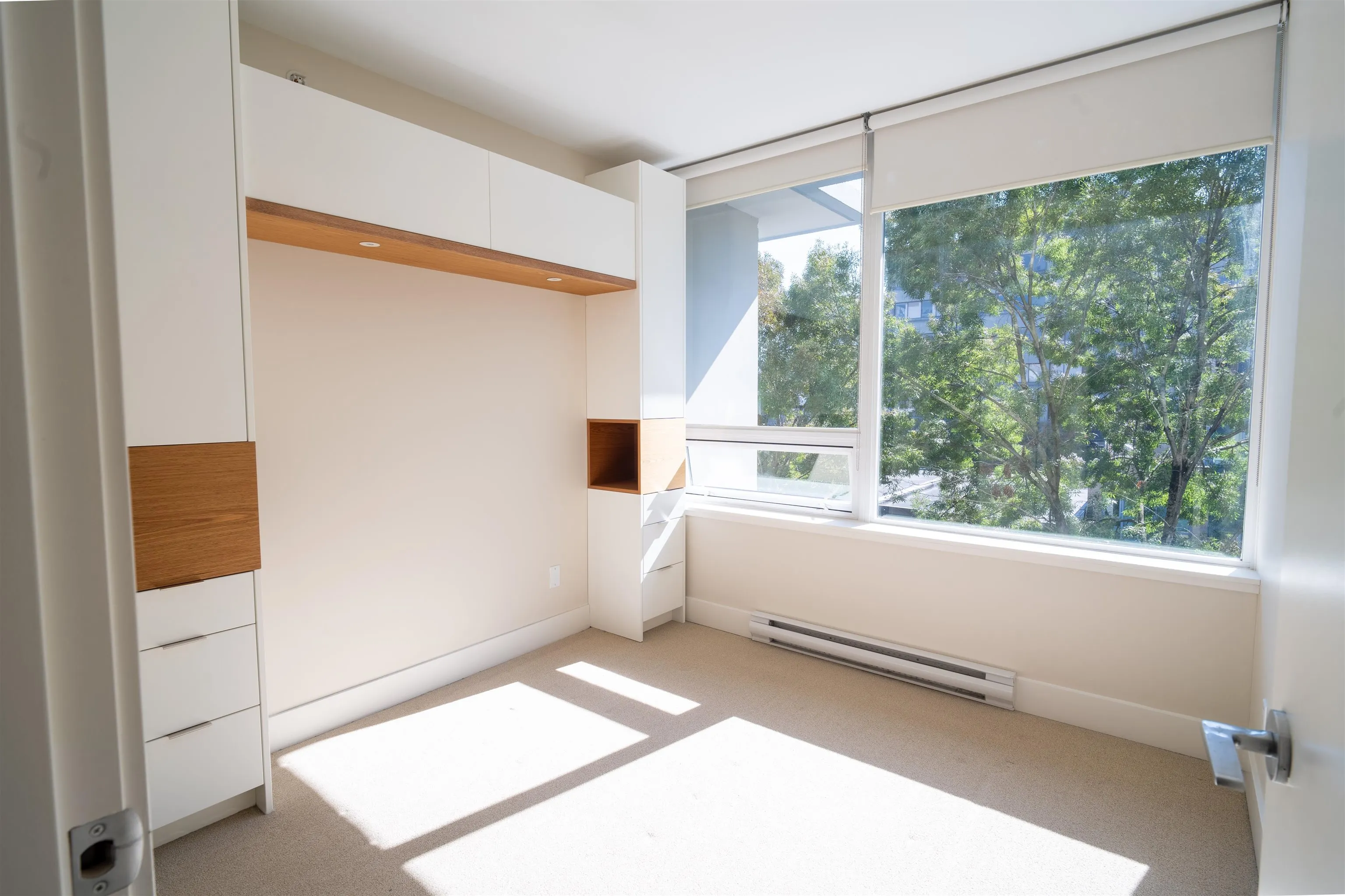1675 W 8 Avenue #504