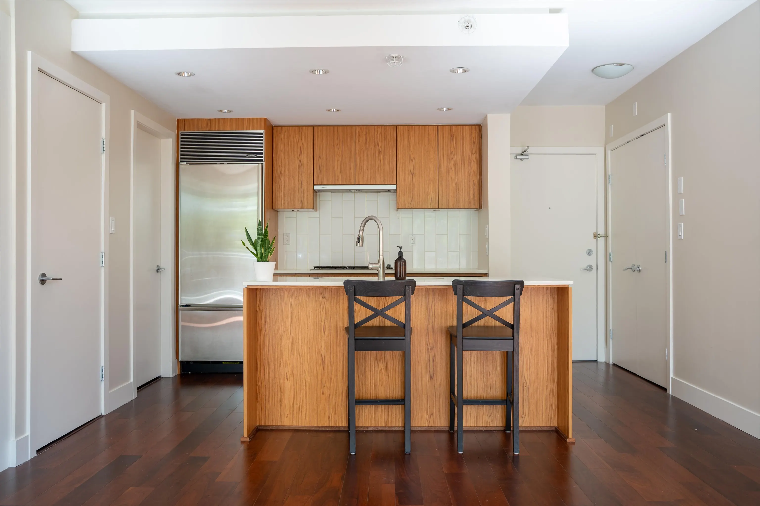 1675 W 8 Avenue #504