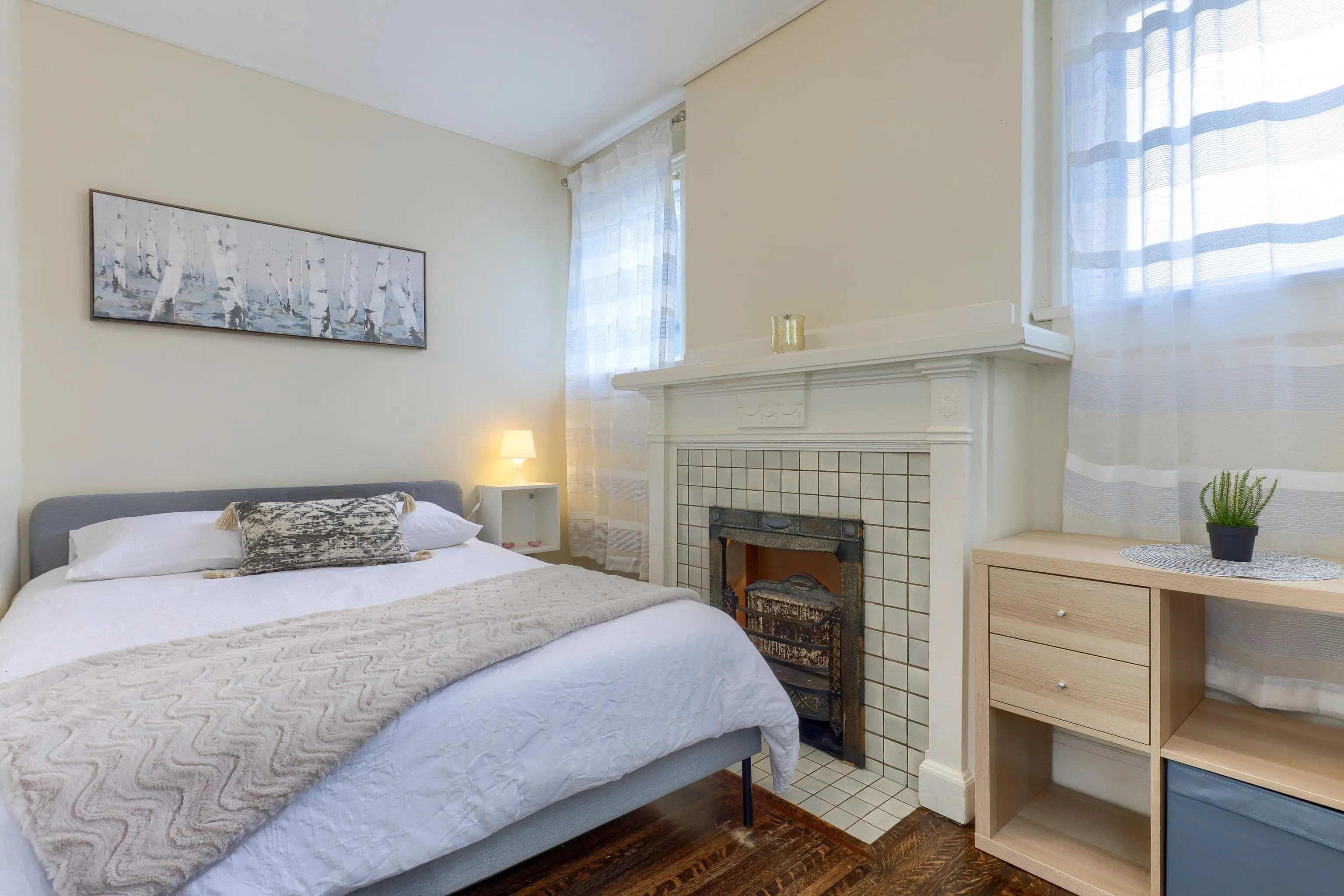 935 Jervis Street #6
