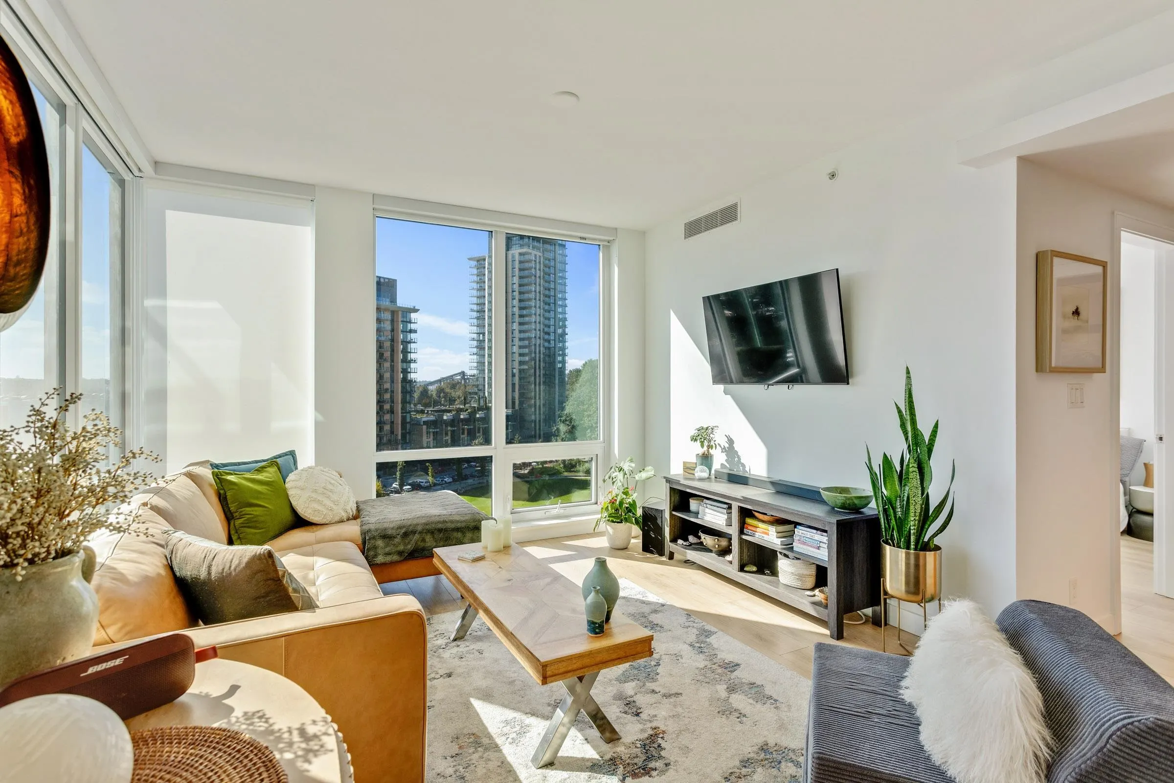 1500 Fern Street #706