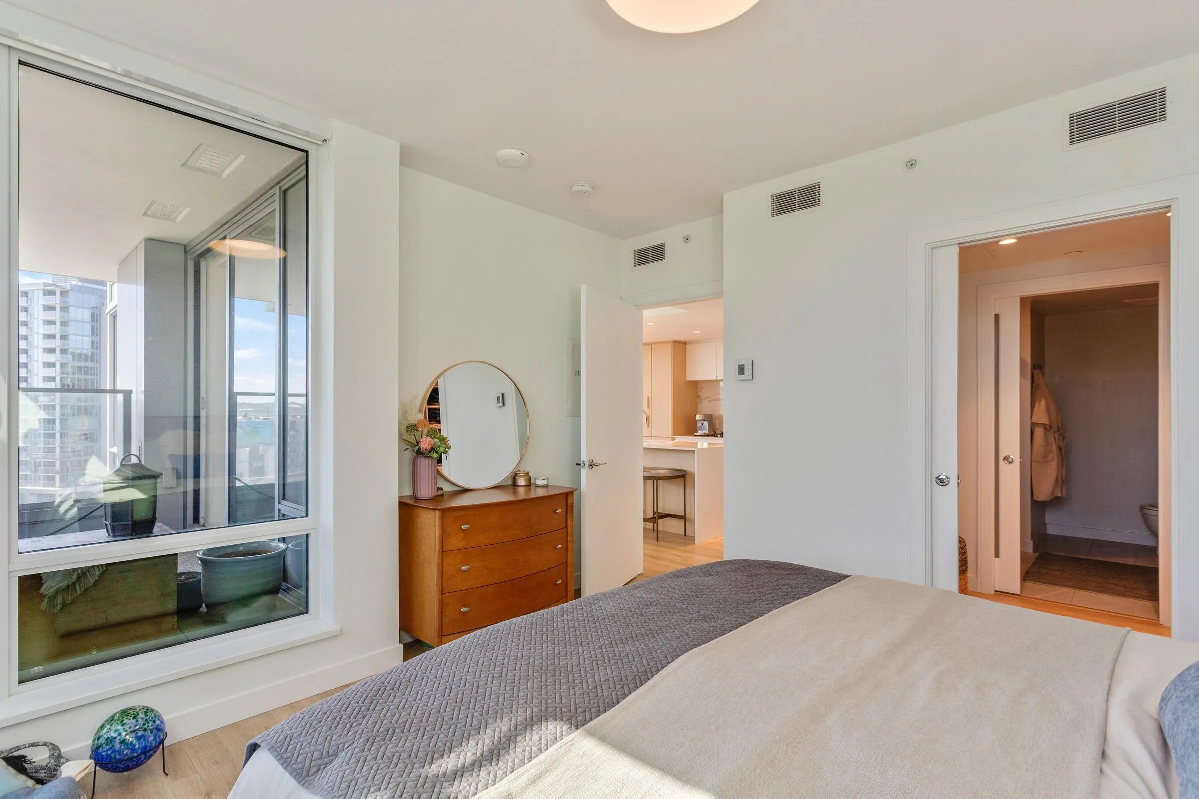 1500 Fern Street #706