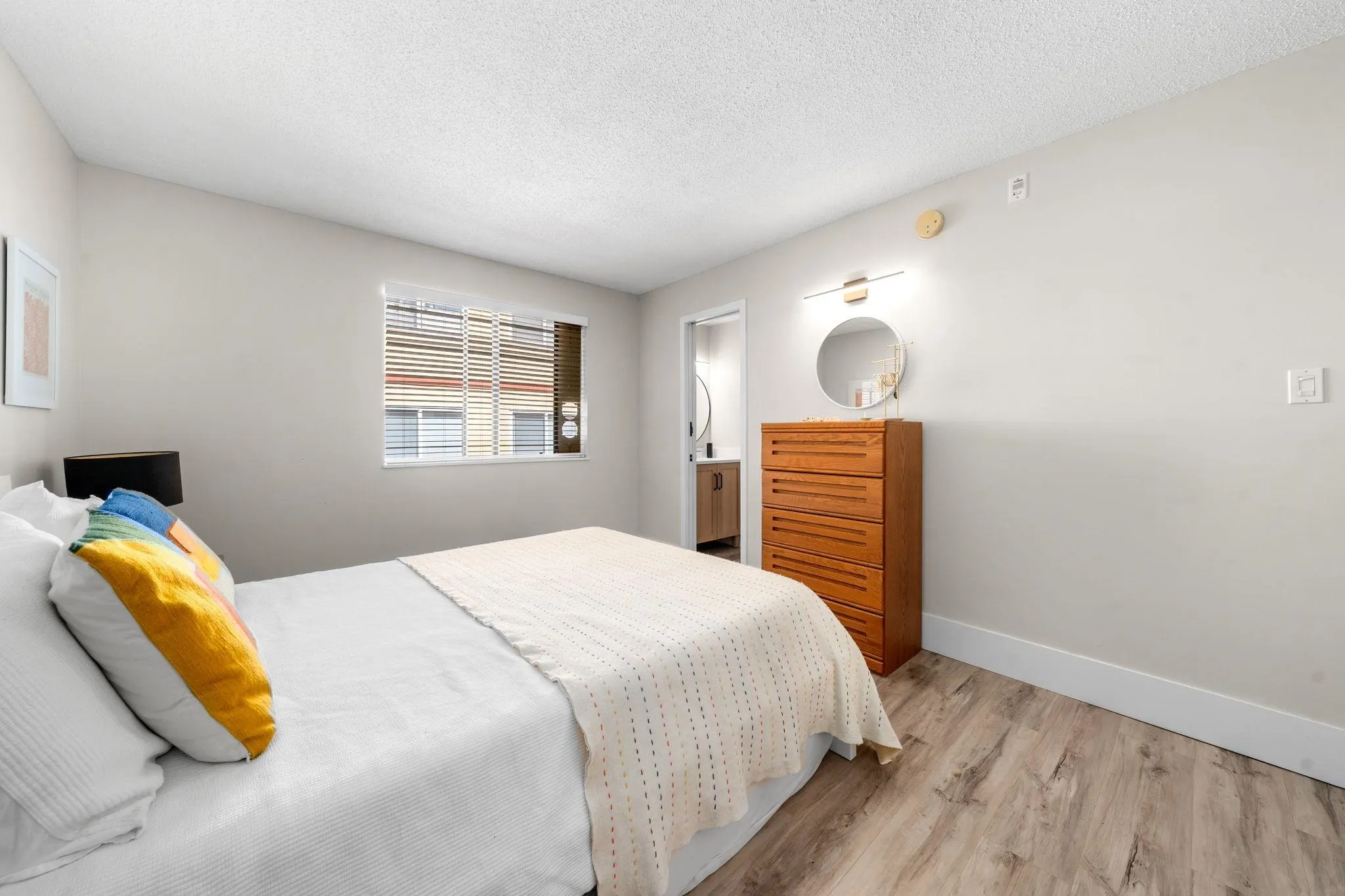 1610 Chesterfield Avenue #202