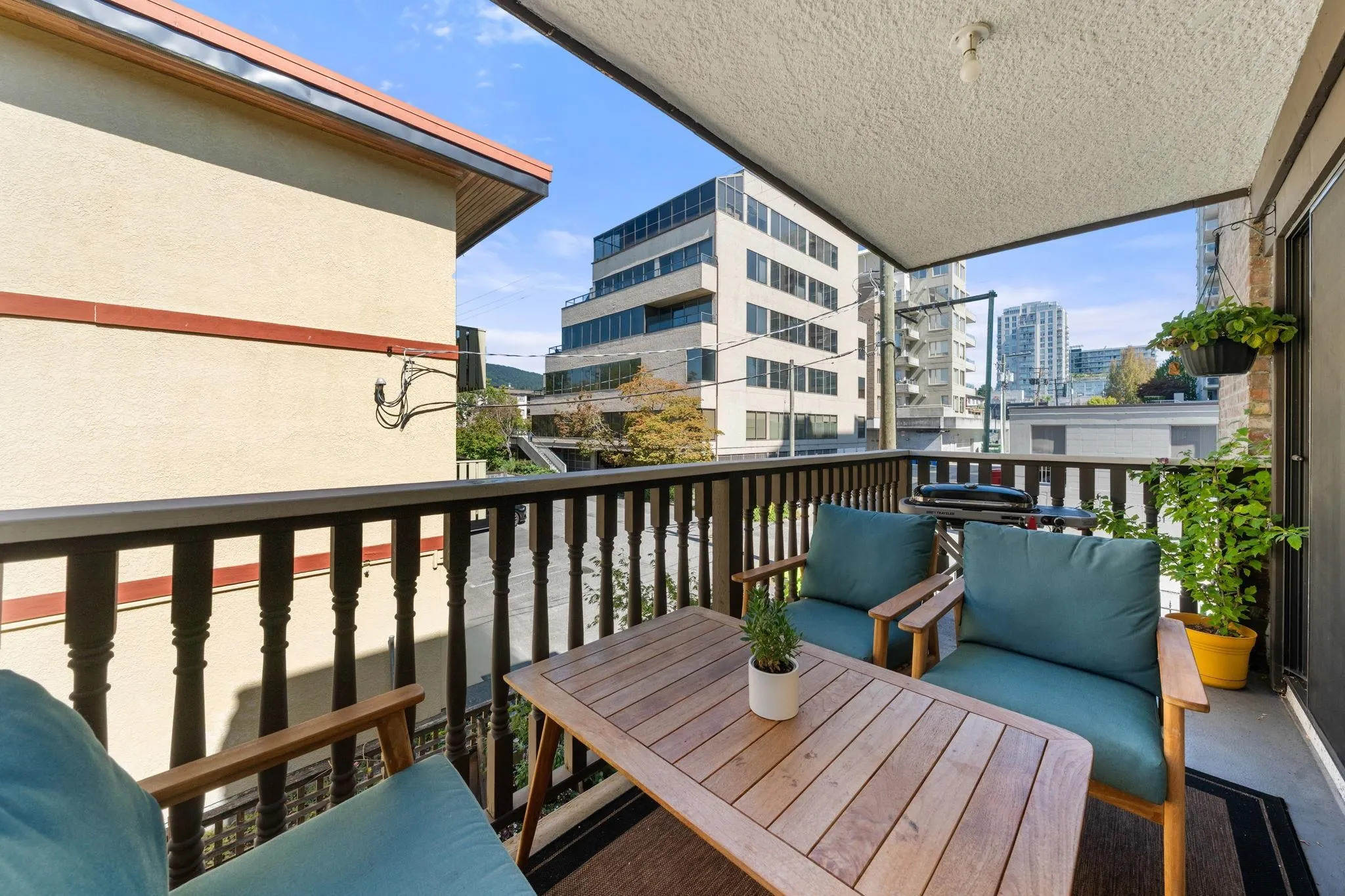 1610 Chesterfield Avenue #202