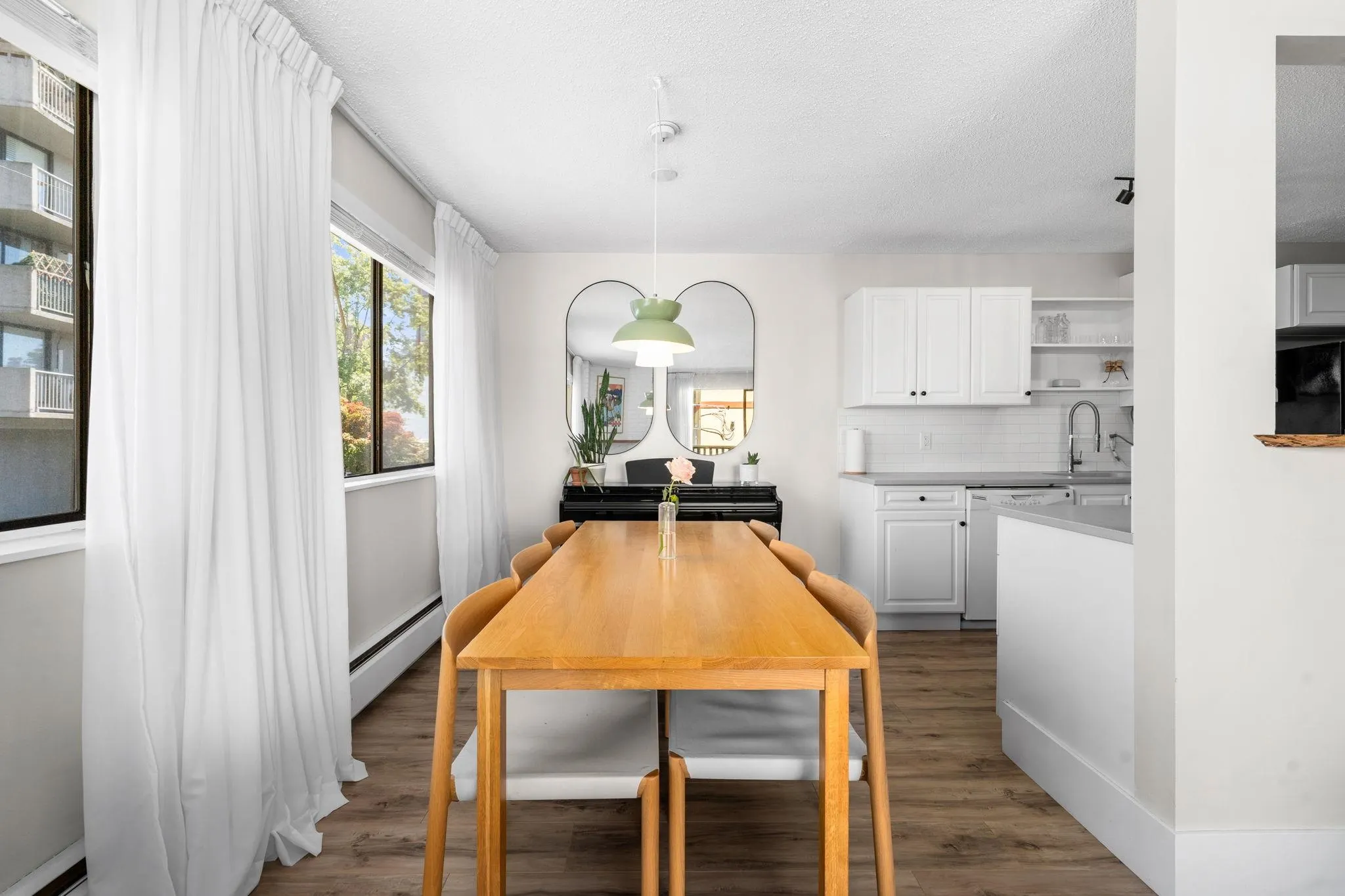 1610 Chesterfield Avenue #202