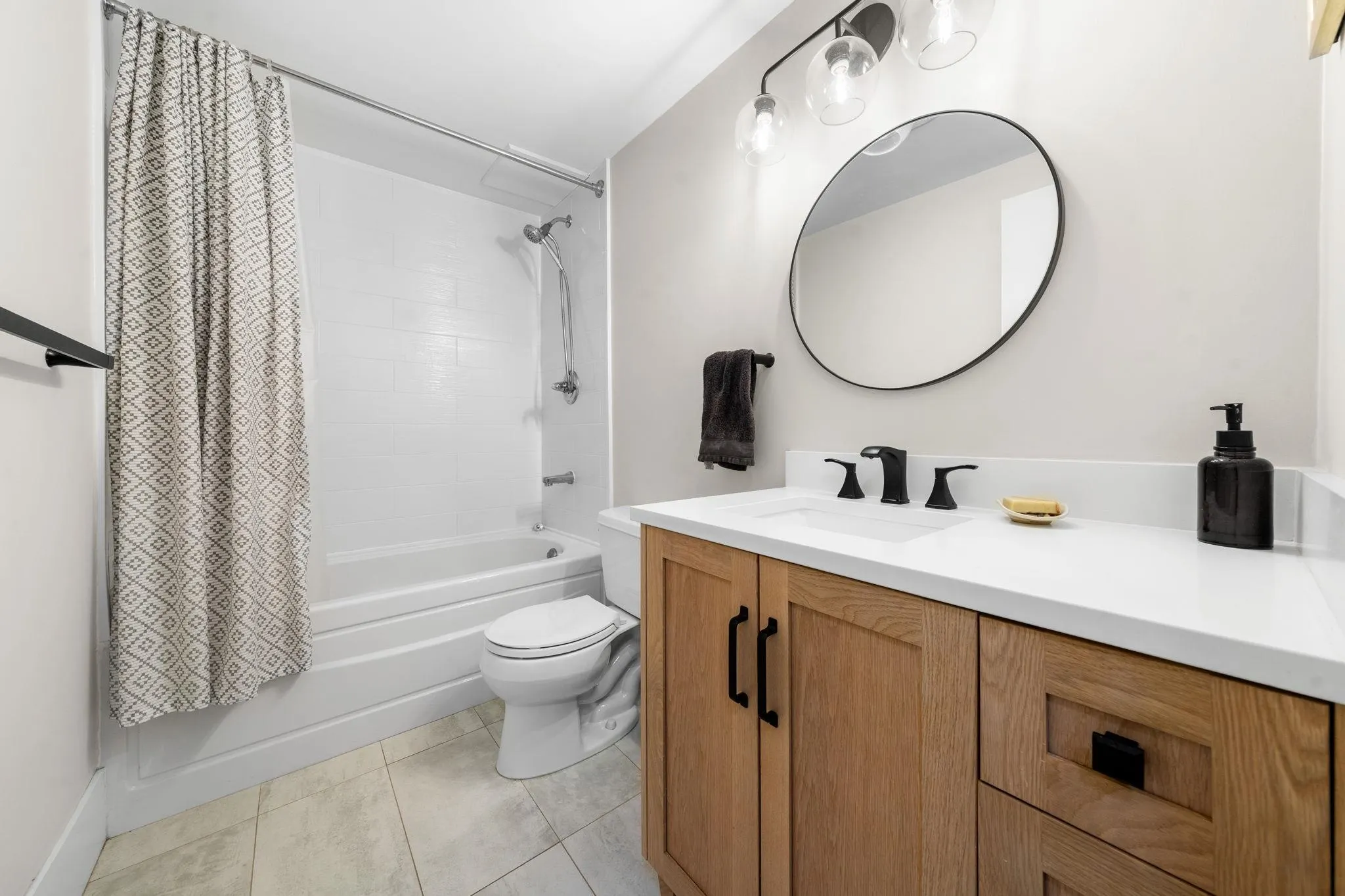1610 Chesterfield Avenue #202