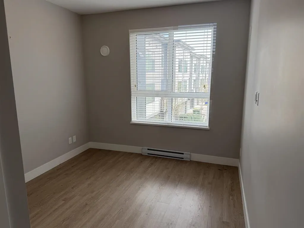 20838 78b Avenue #B302