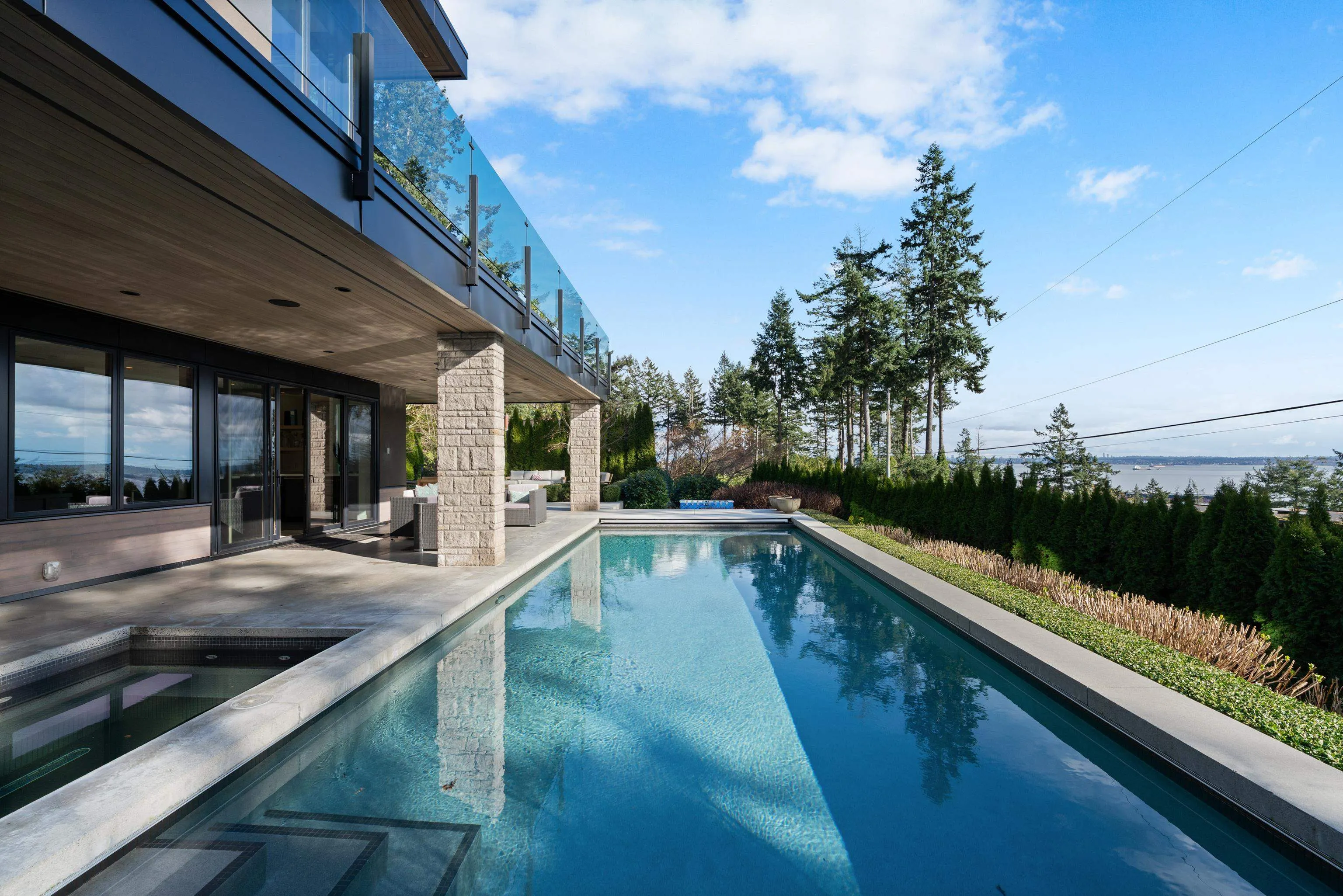 4799 Clovelly Walk