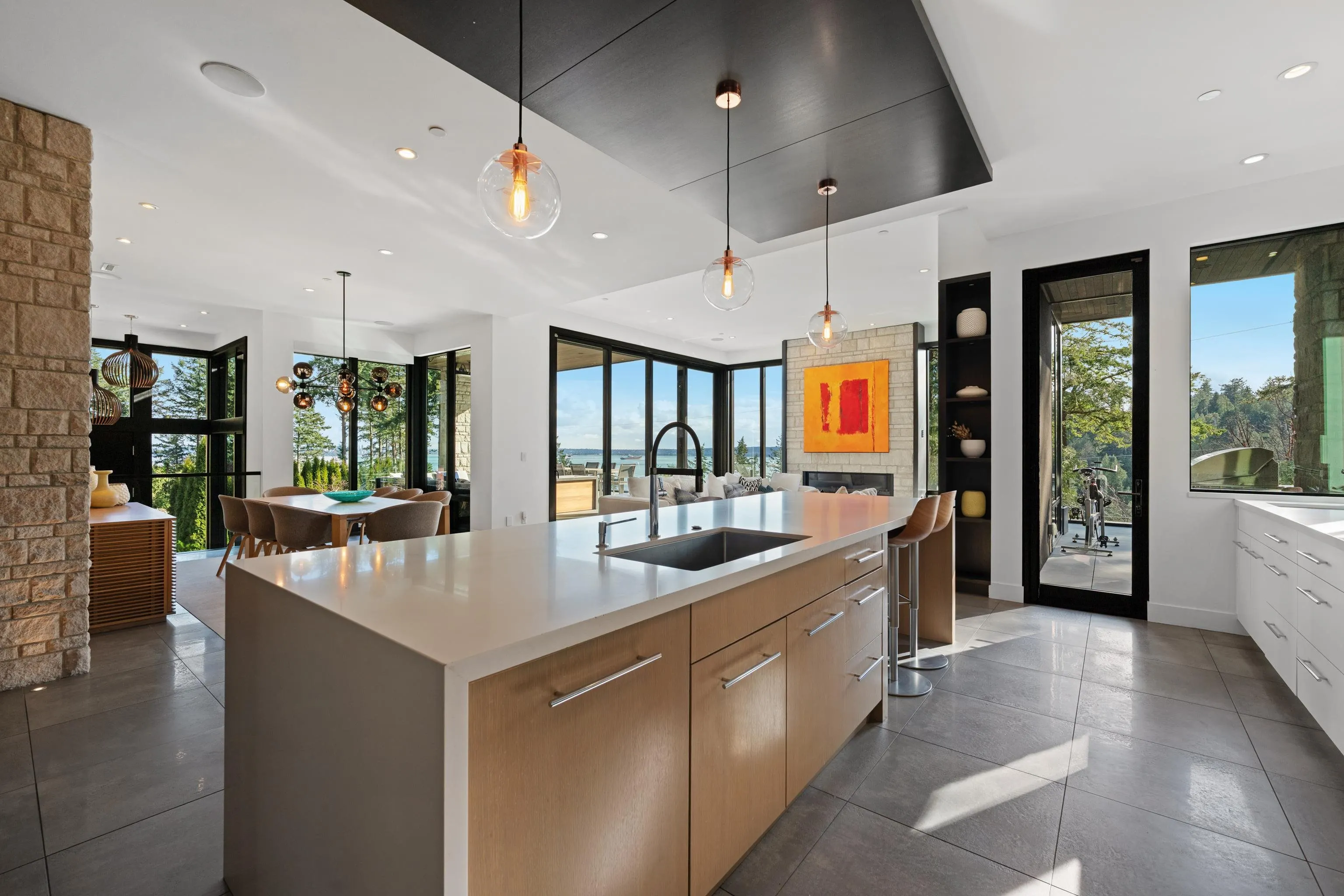 4799 Clovelly Walk