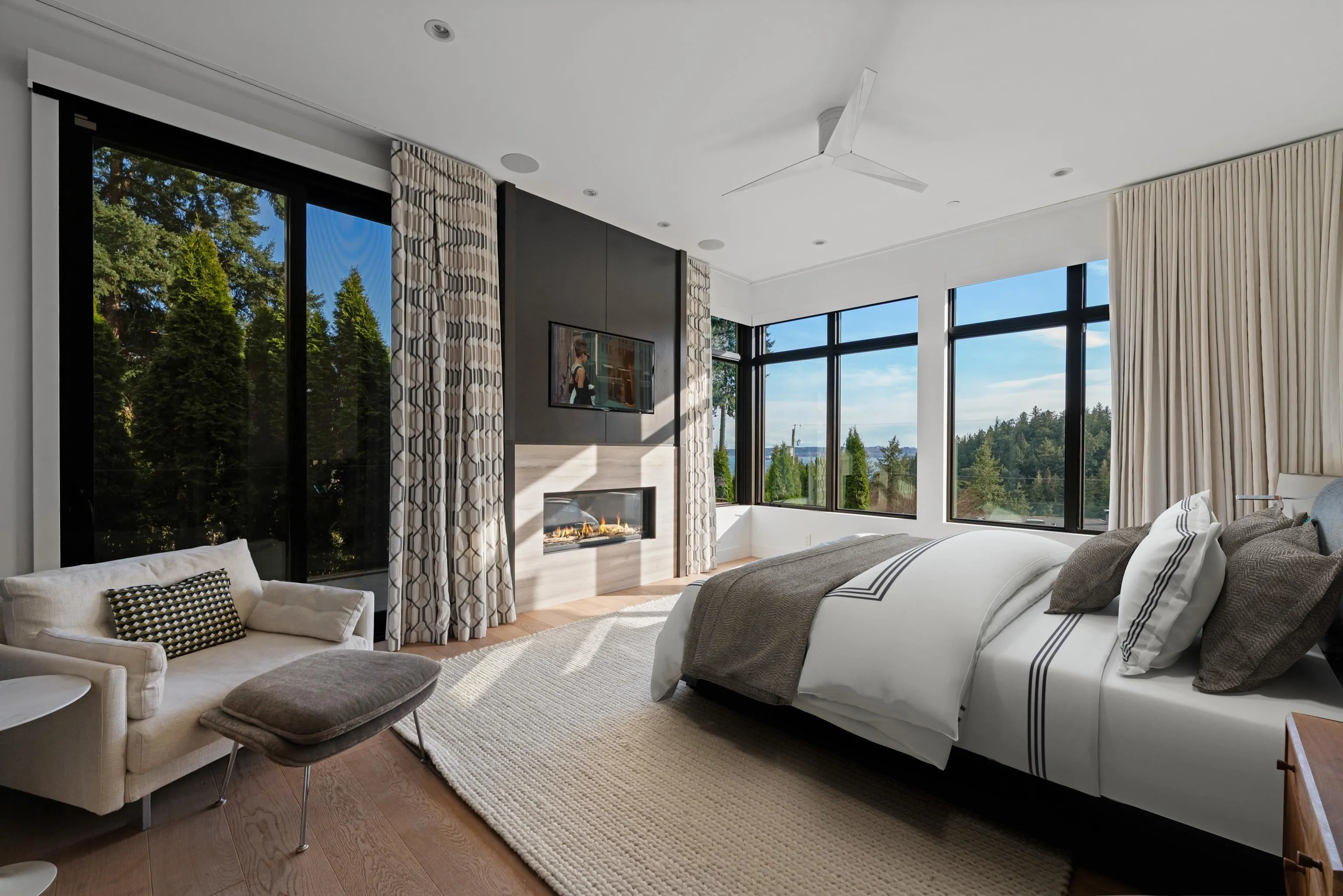 4799 Clovelly Walk