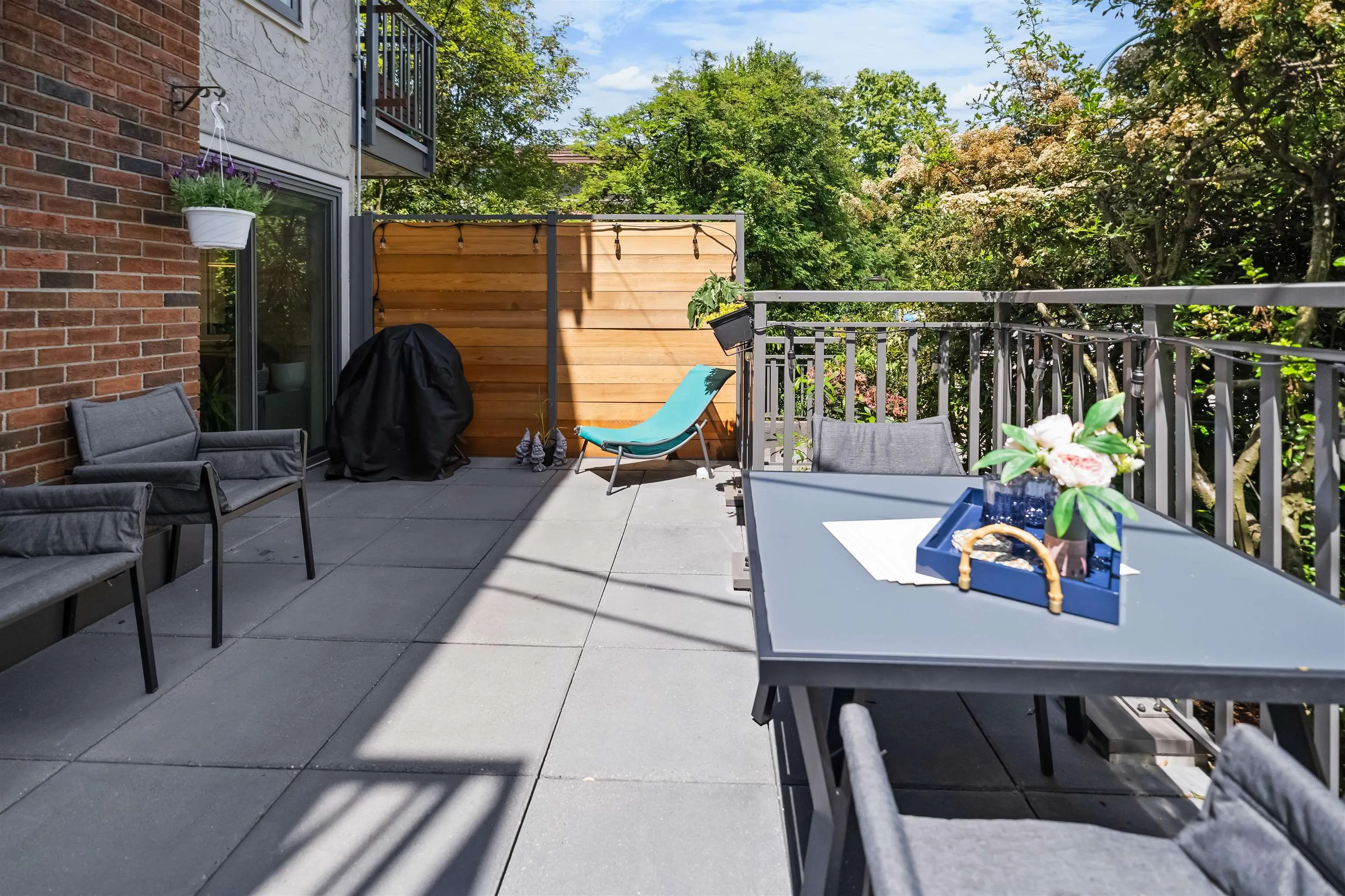 2121 W 6th Avenue #101
