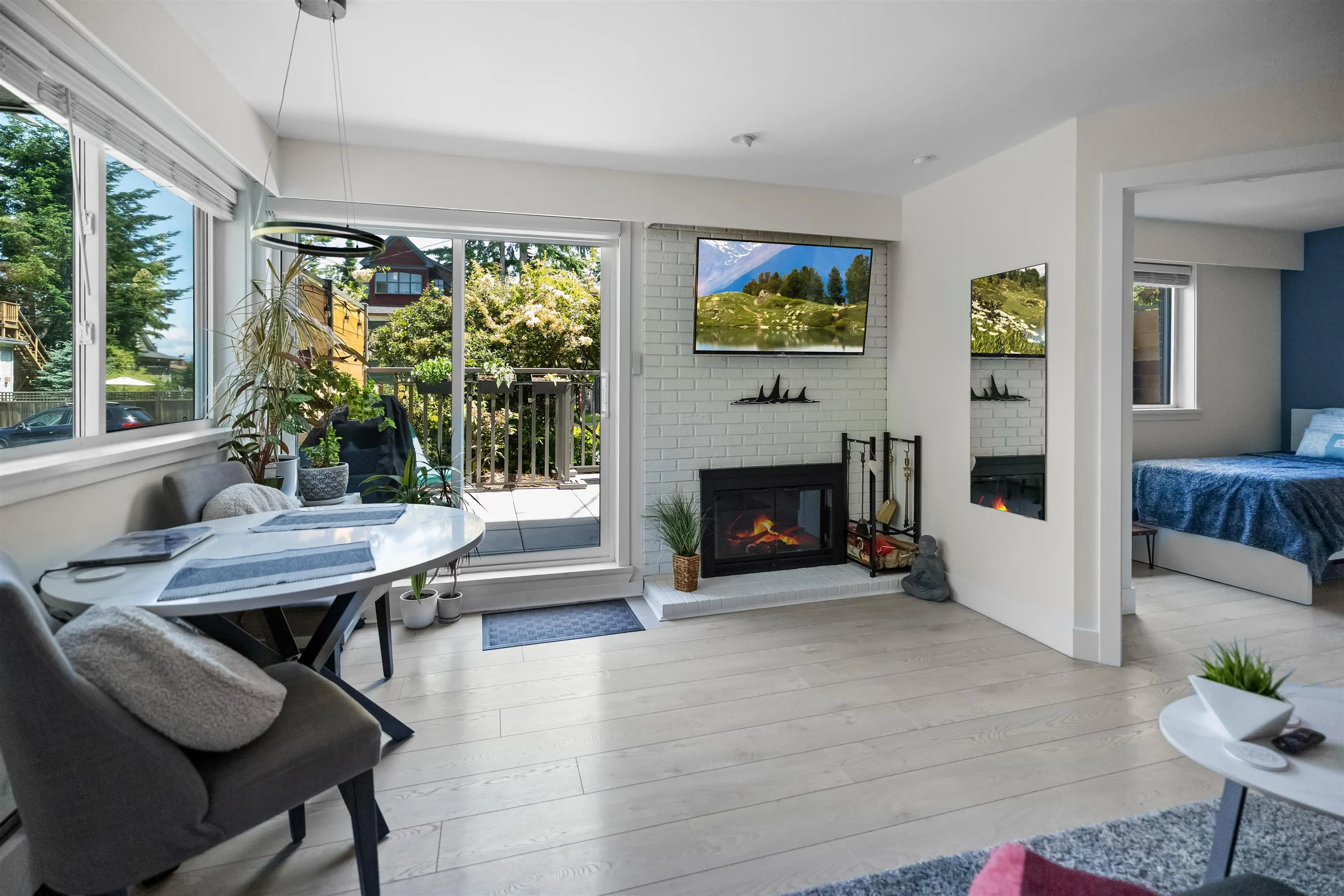 2121 W 6th Avenue #101