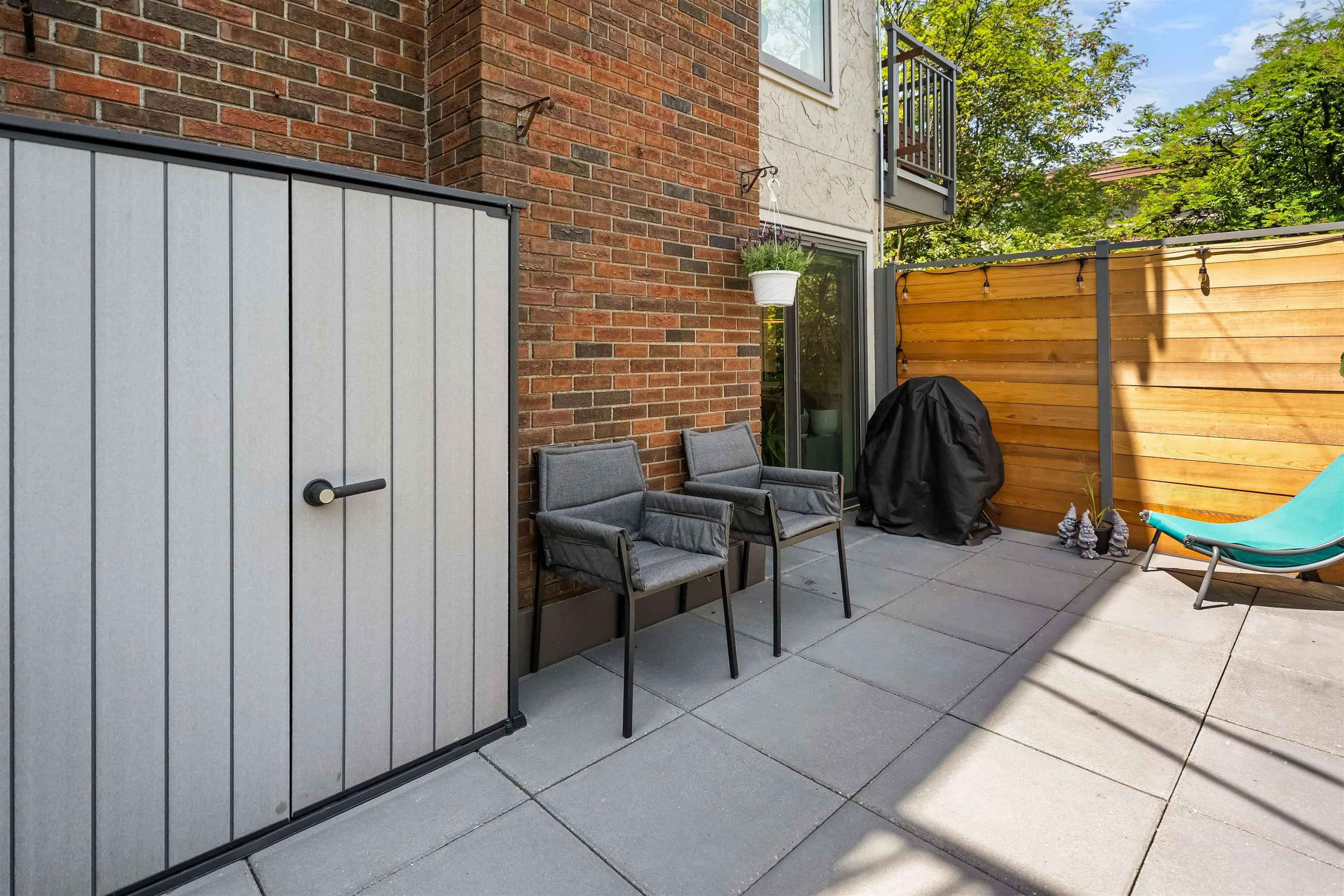 2121 W 6th Avenue #101