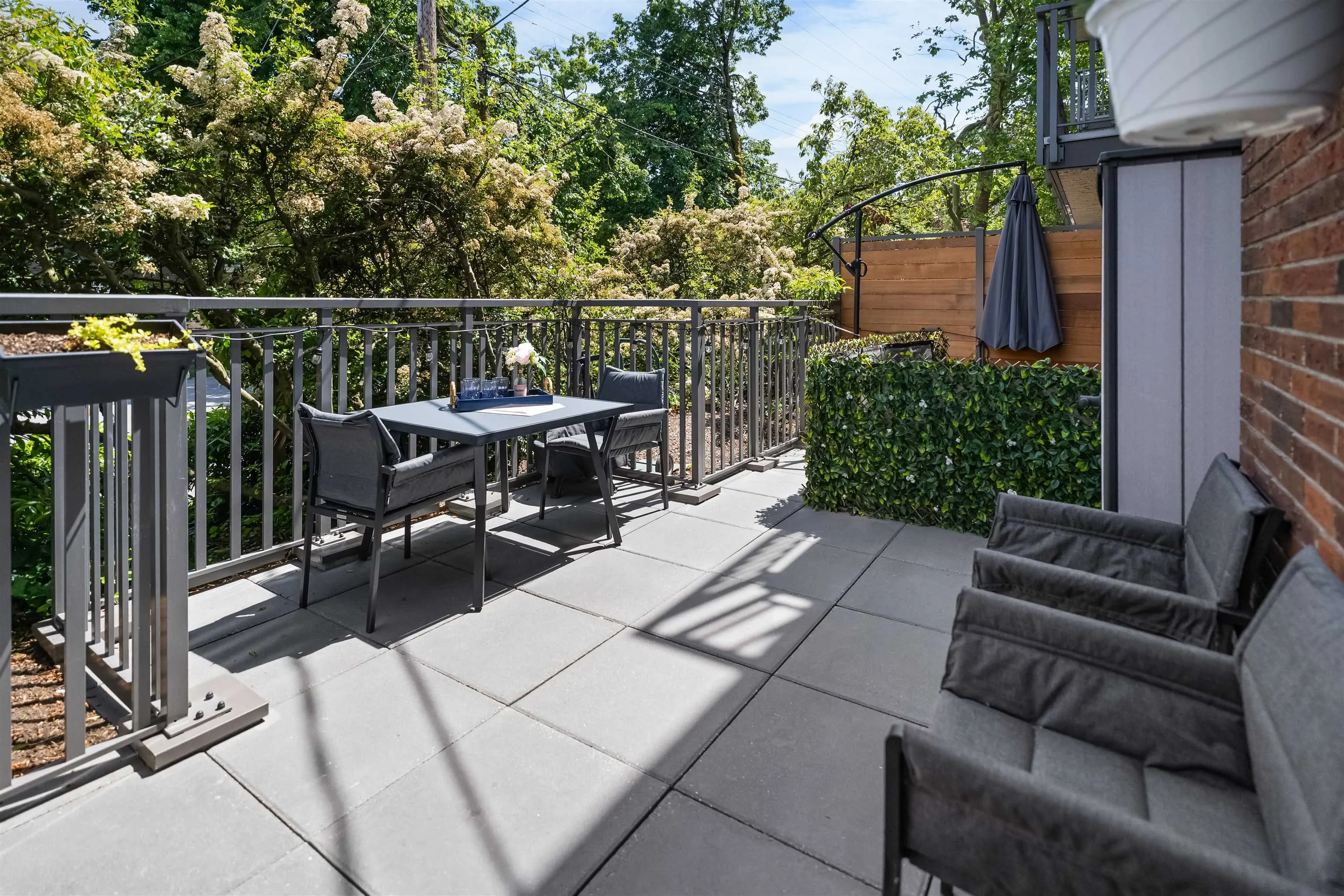 2121 W 6th Avenue #101