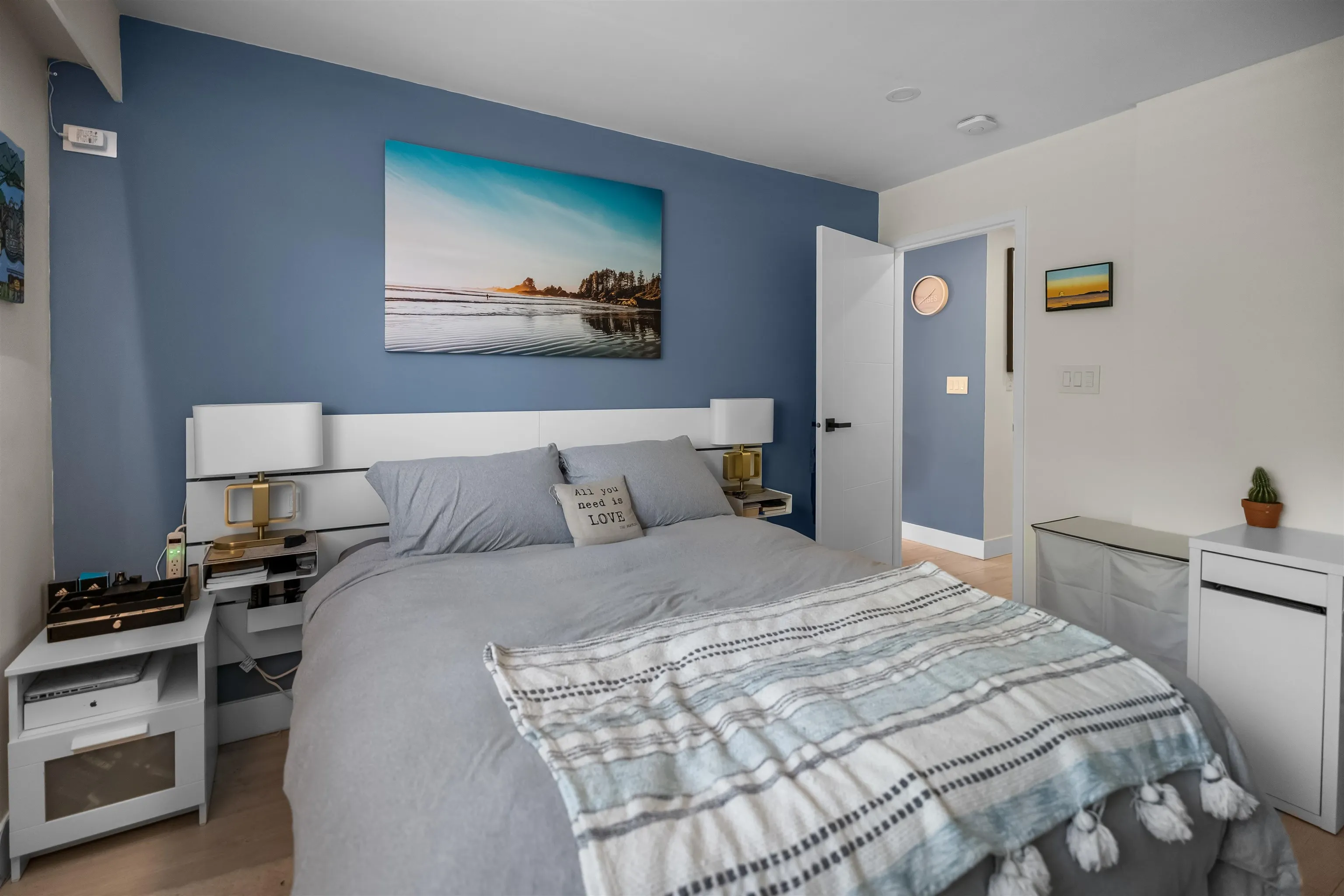 2121 W 6th Avenue #101