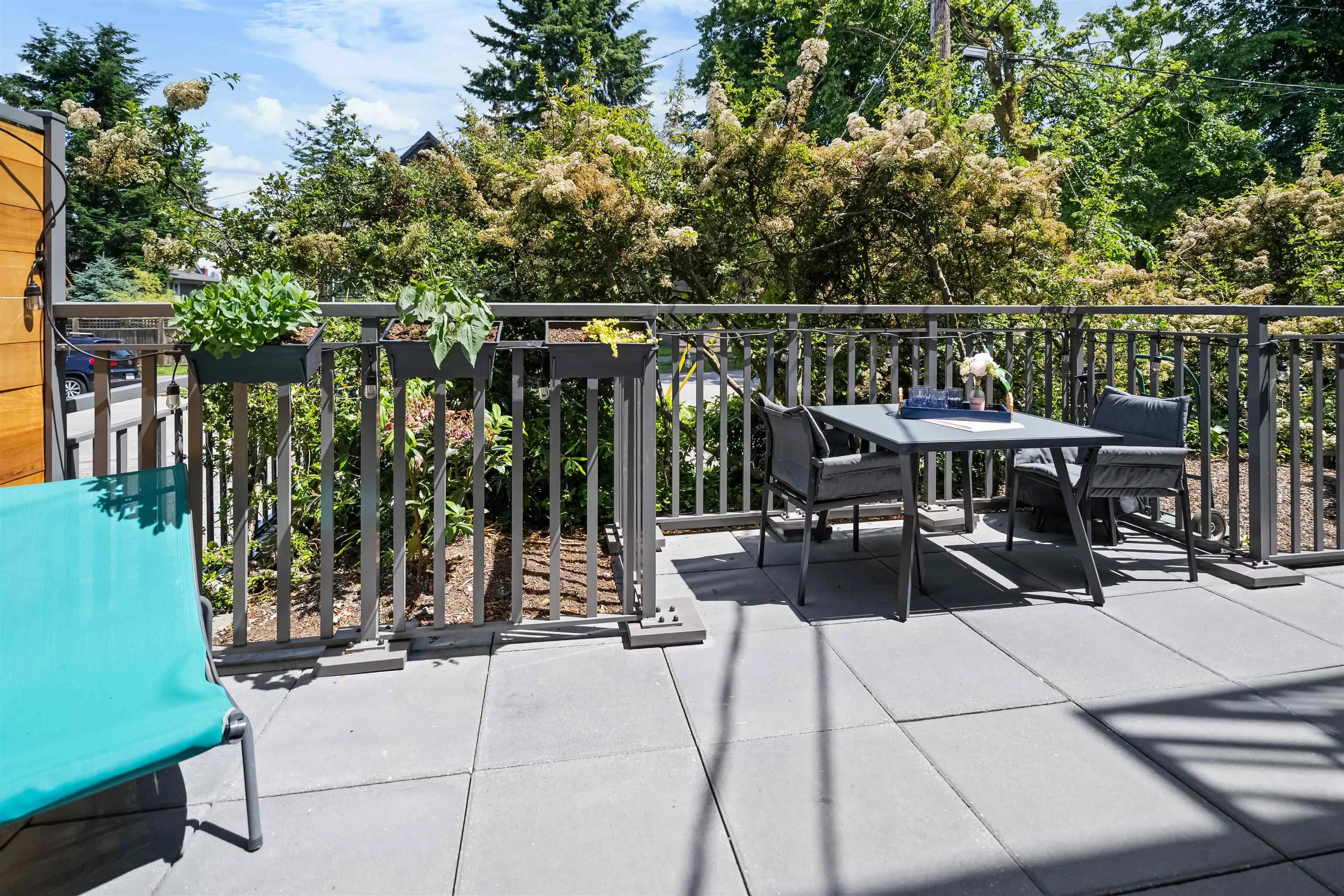 2121 W 6th Avenue #101