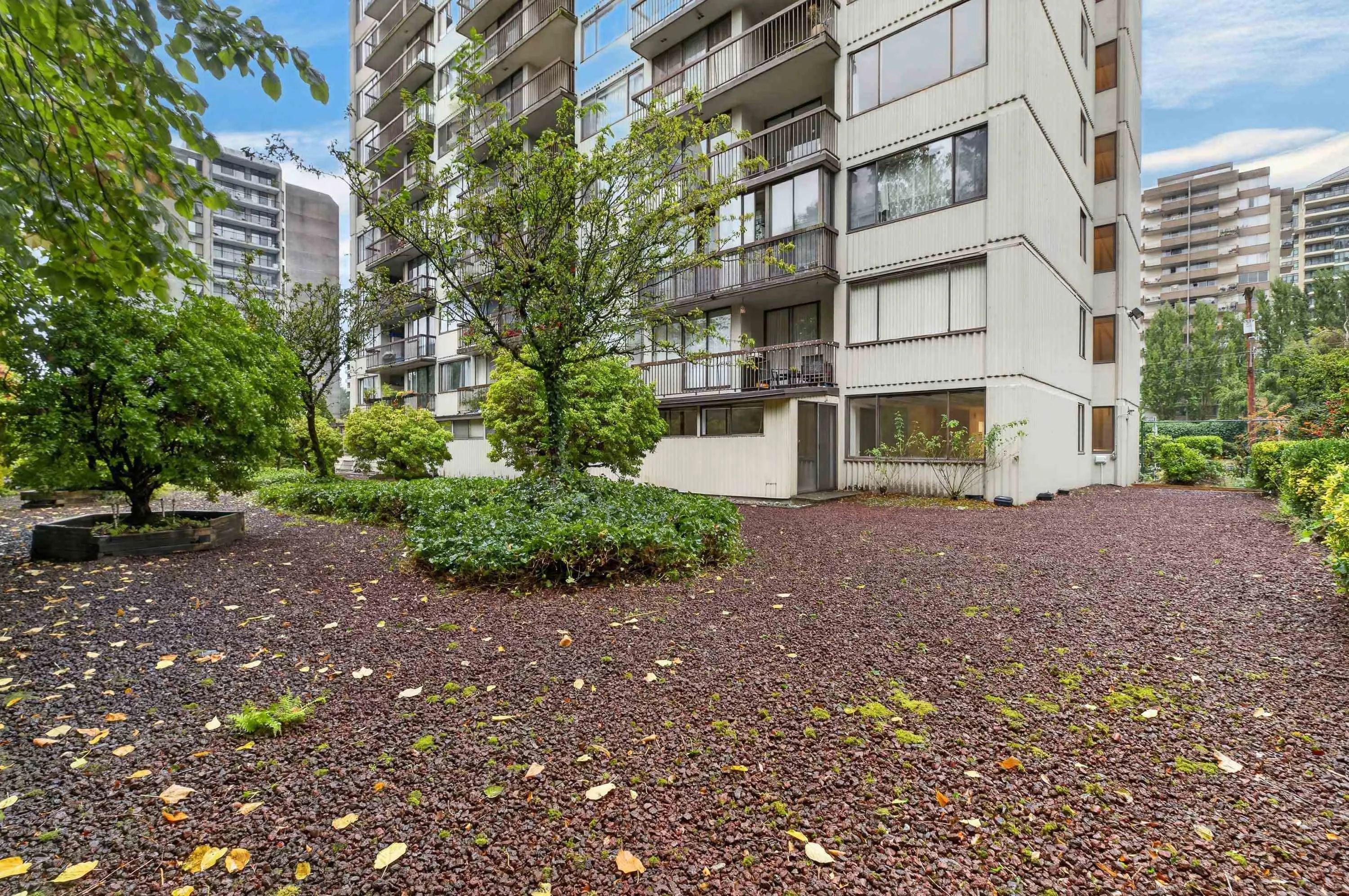 620 Seventh Avenue #104