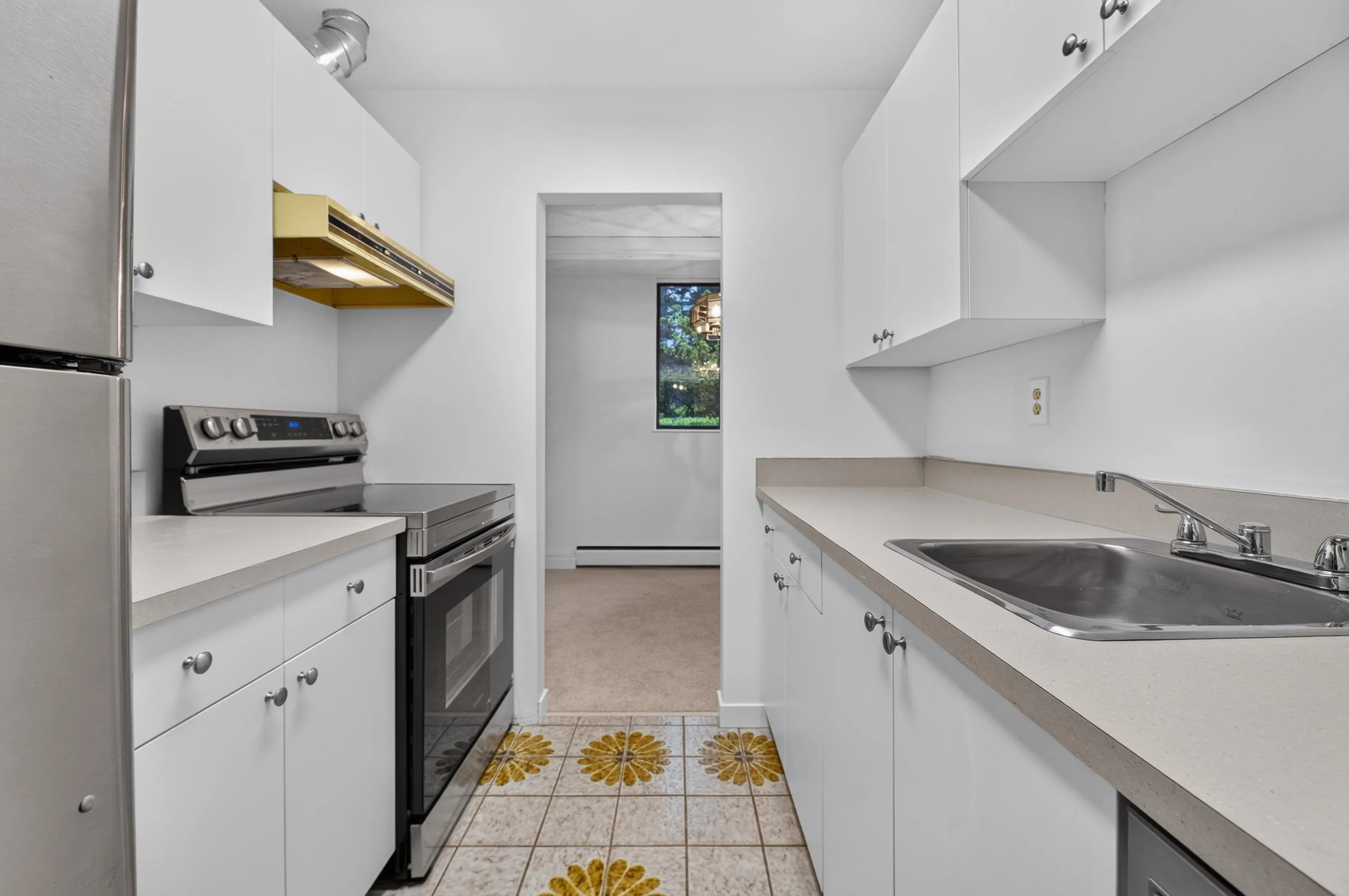 620 Seventh Avenue #104