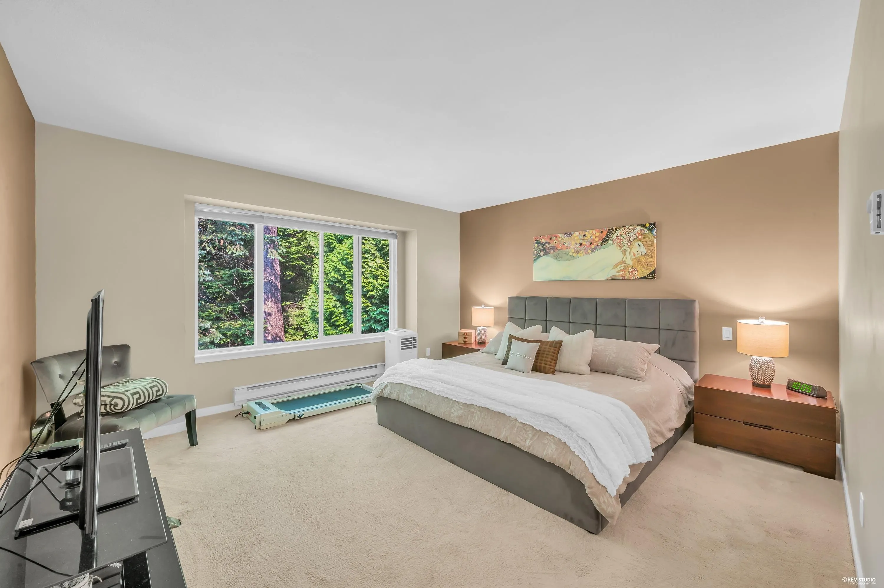 181 Ravine Drive #9