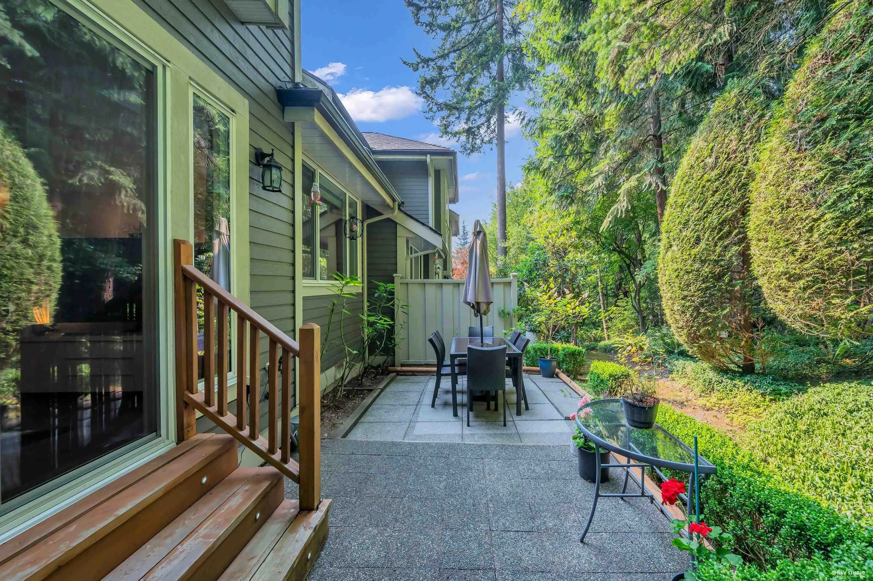 181 Ravine Drive #9