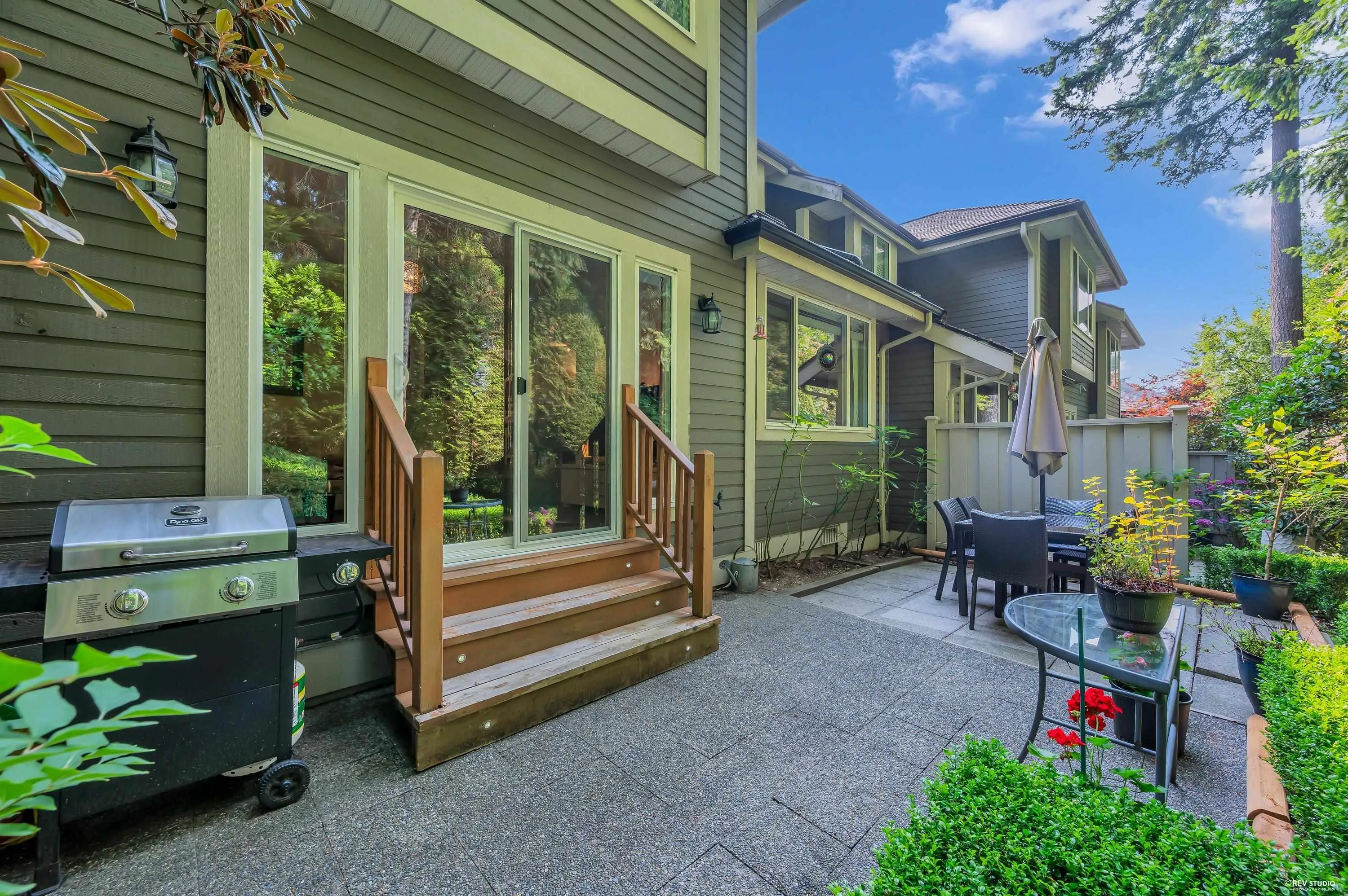 181 Ravine Drive #9