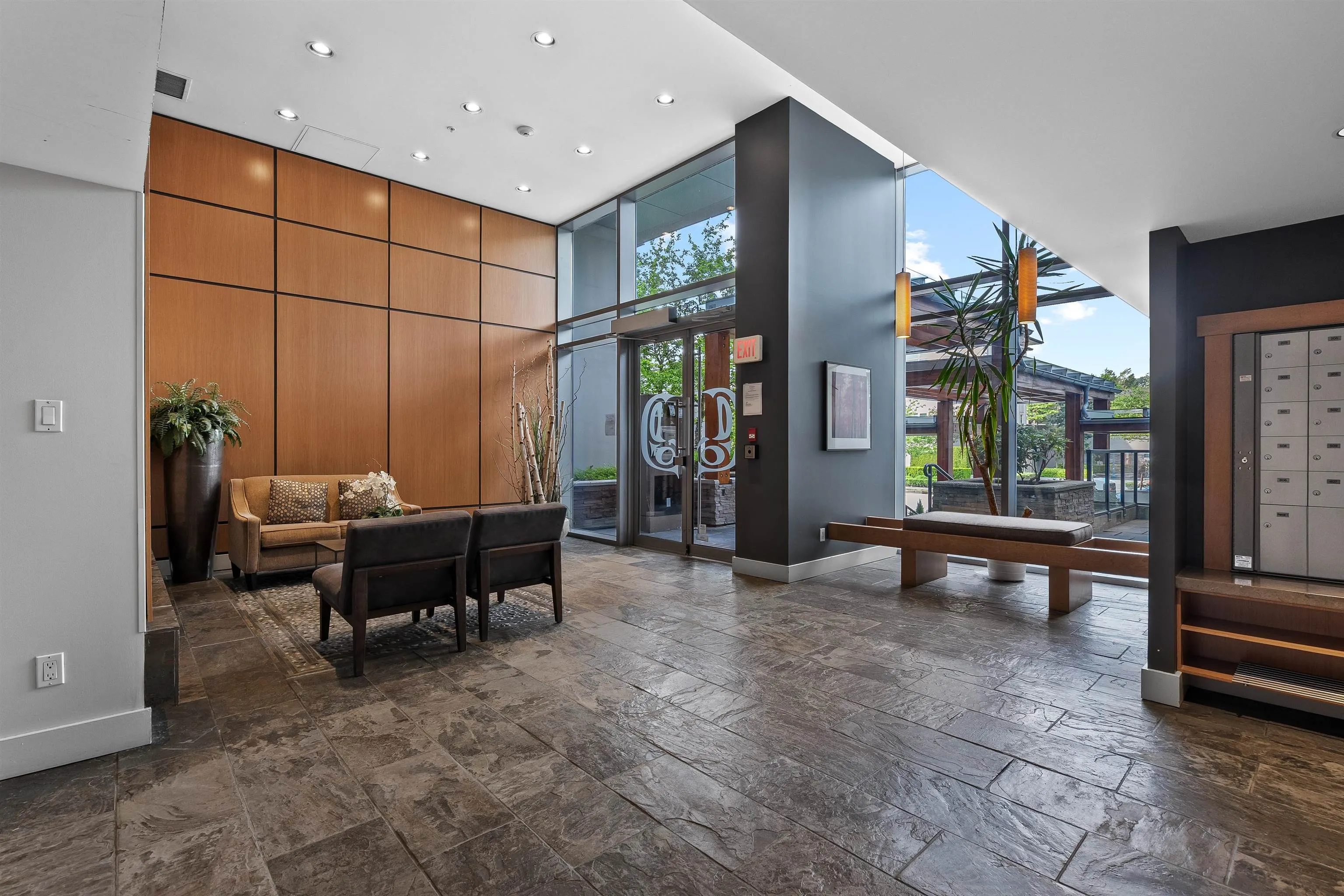 651 Nootka Way #1603