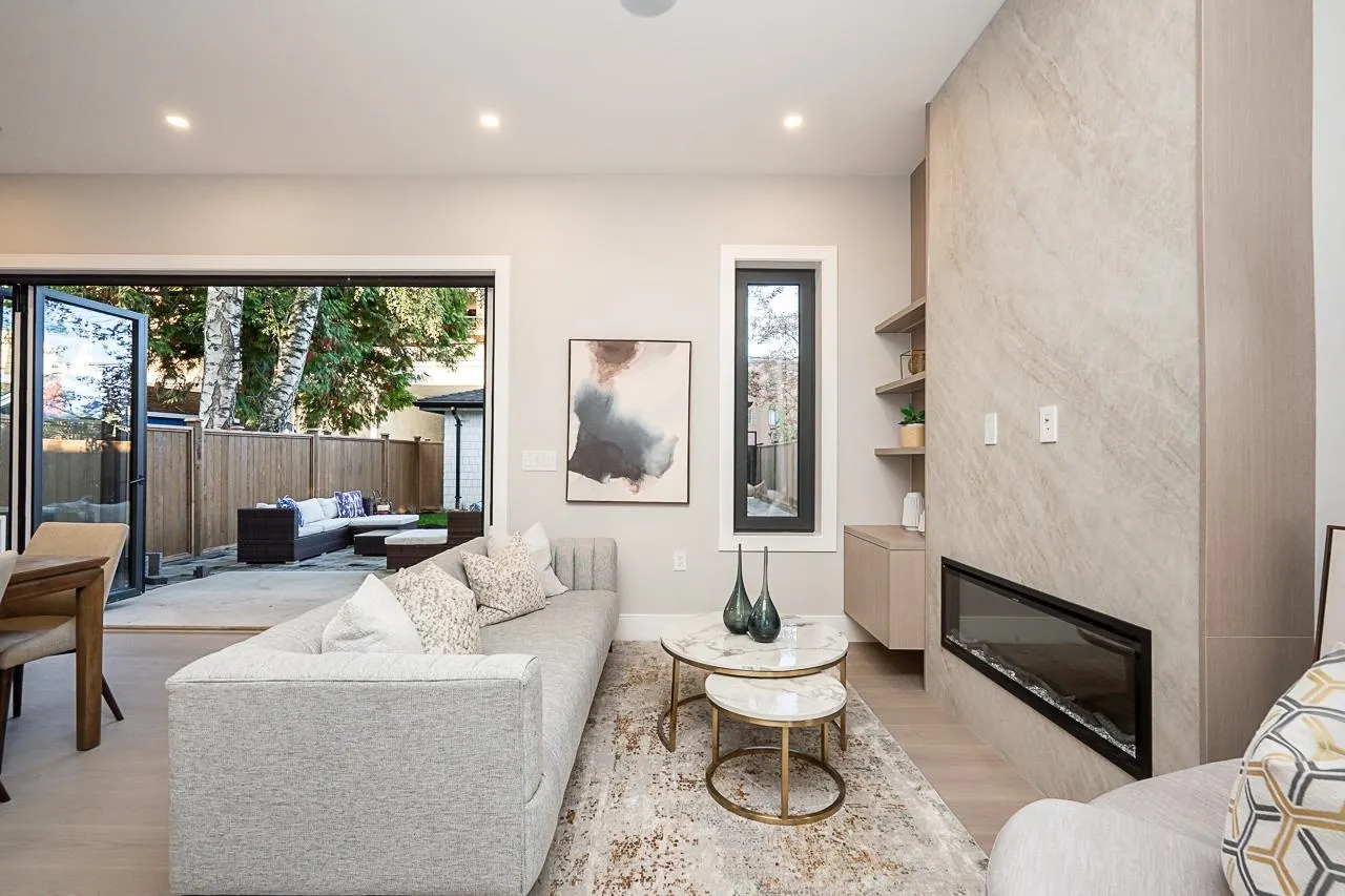 4579 W 11th Ave Avenue #2