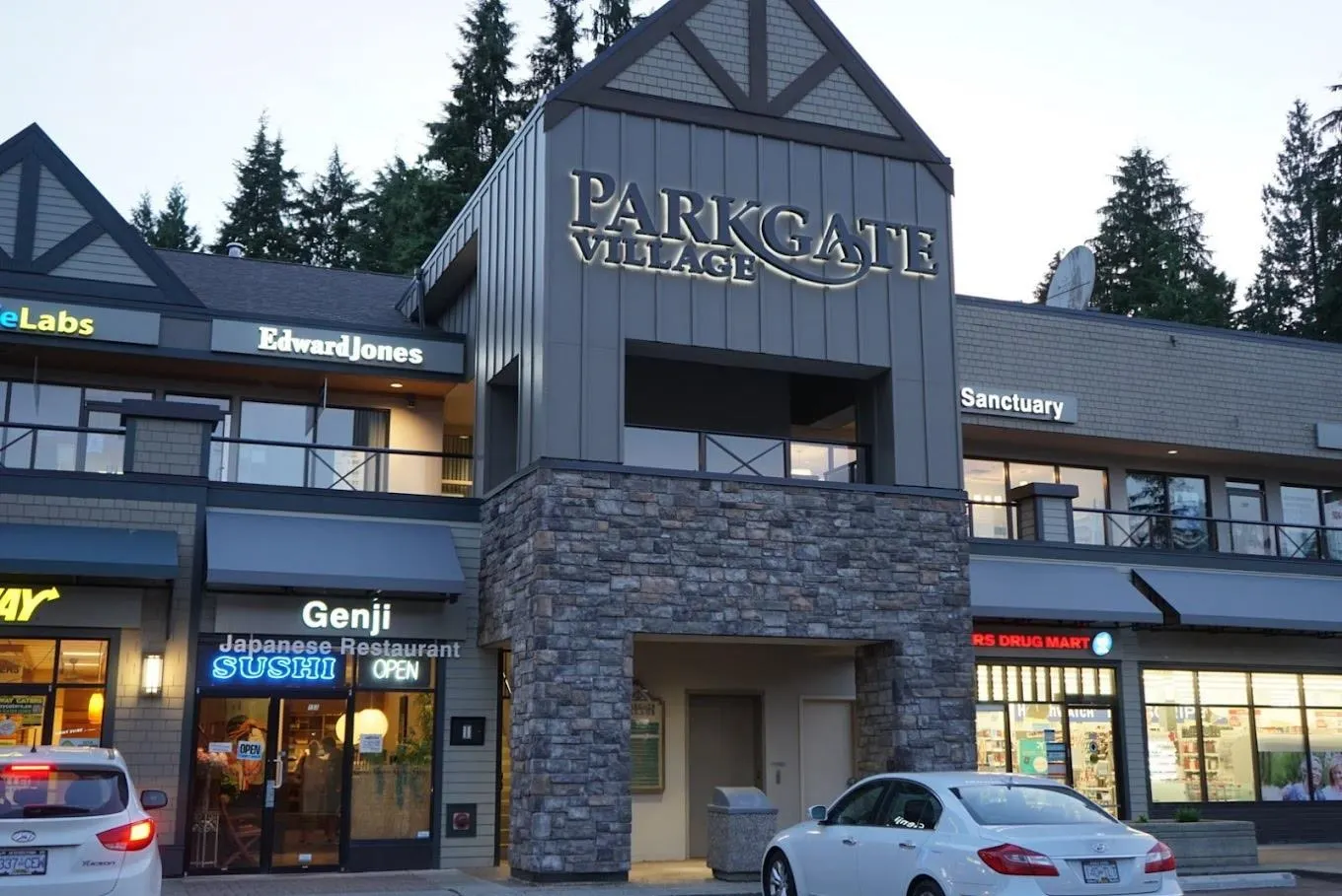 875 Porteau Place