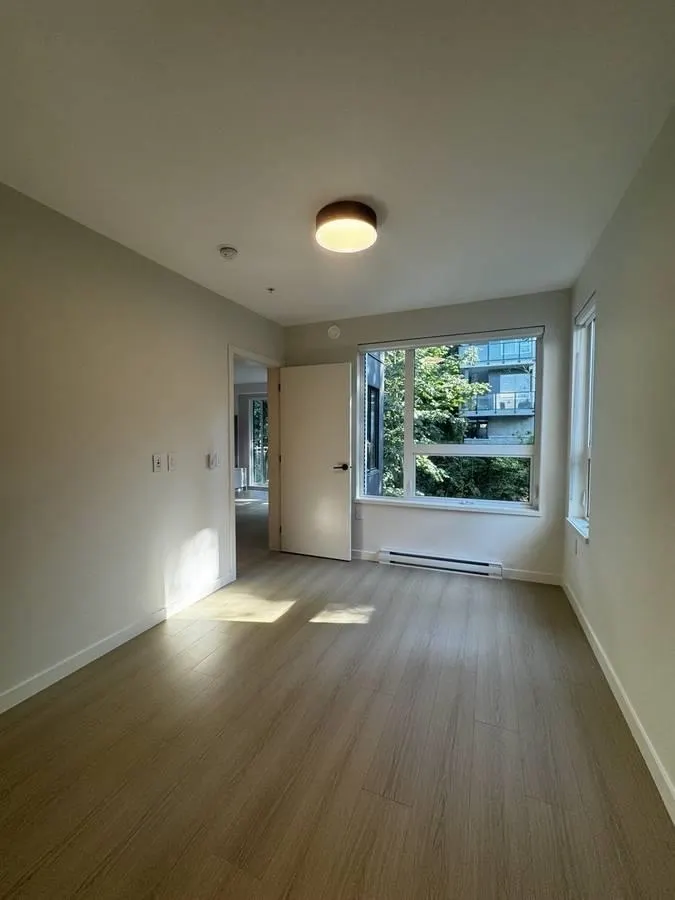 2015 St. Johns St  Bc #403