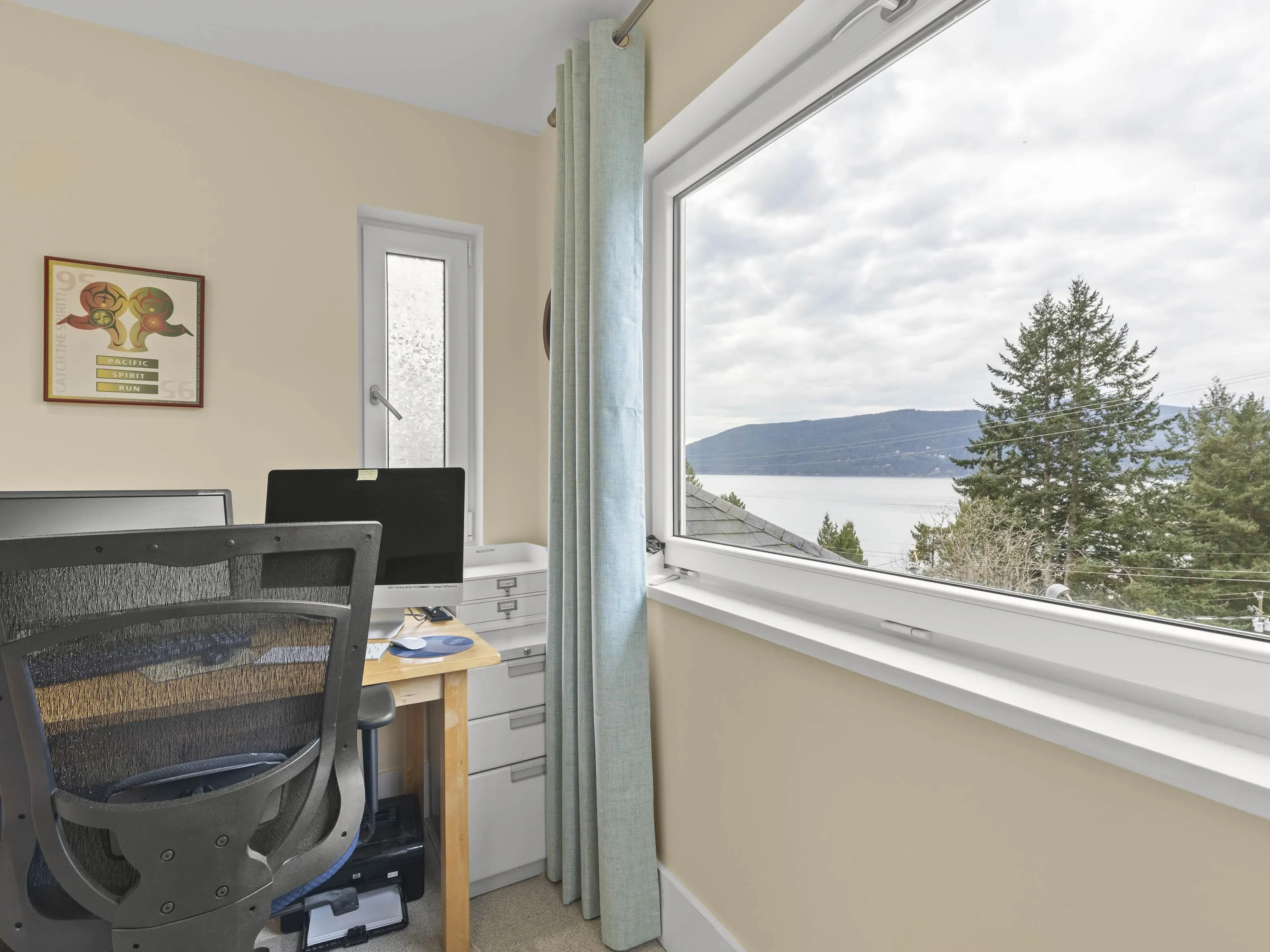 6252 Wellington Avenue