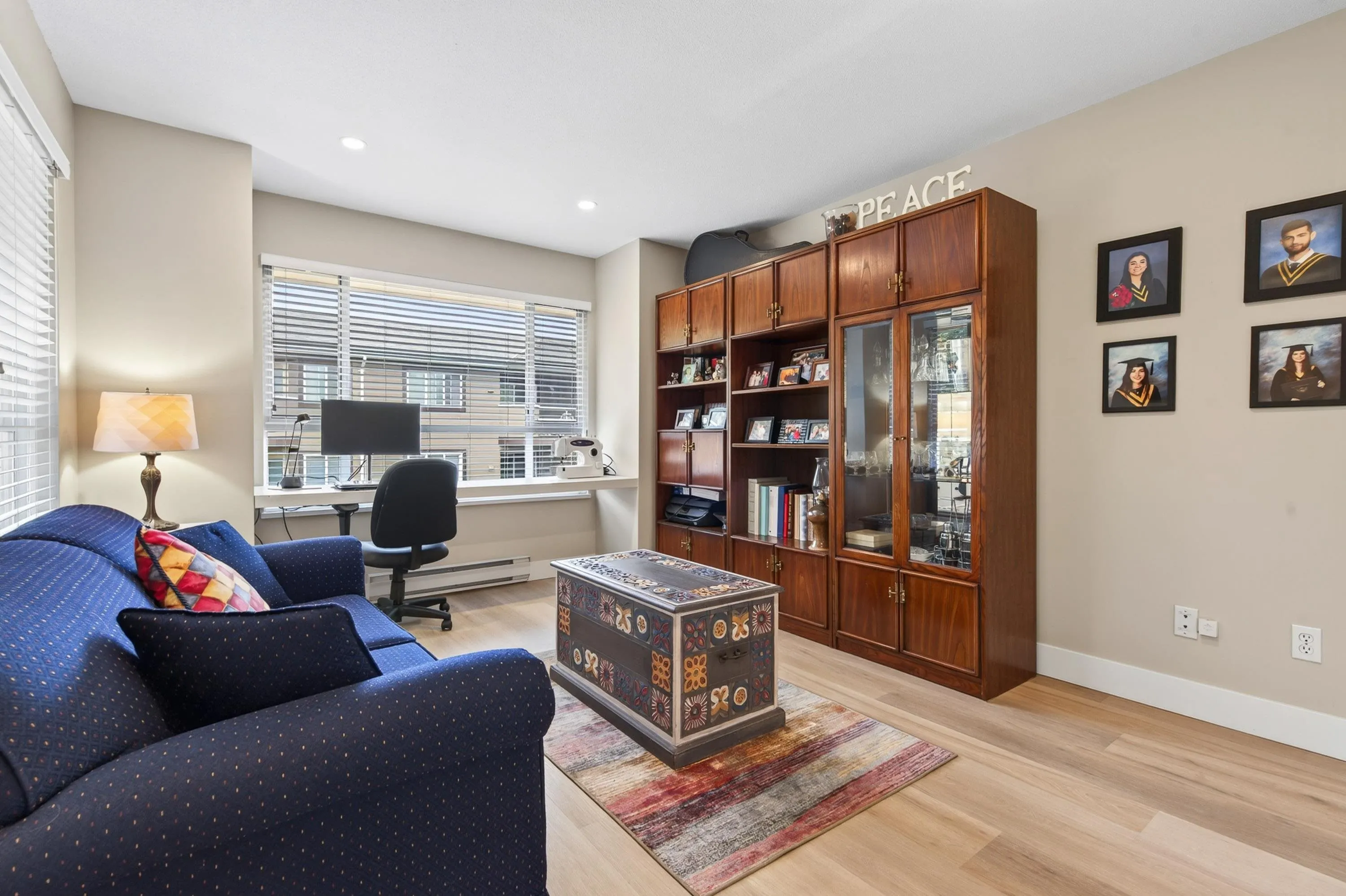 15155 22 Avenue #305