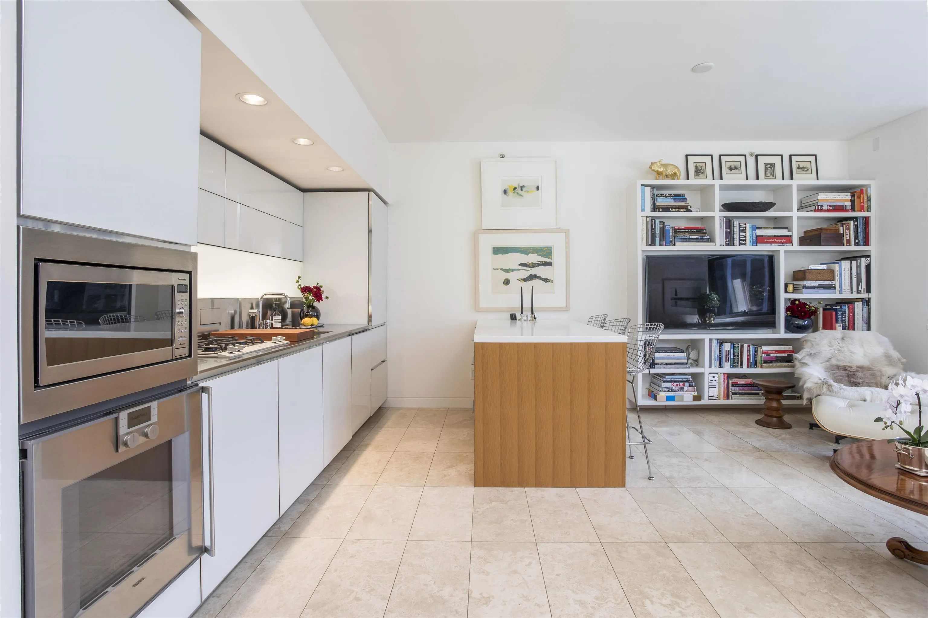 838 W Hastings Street #1906