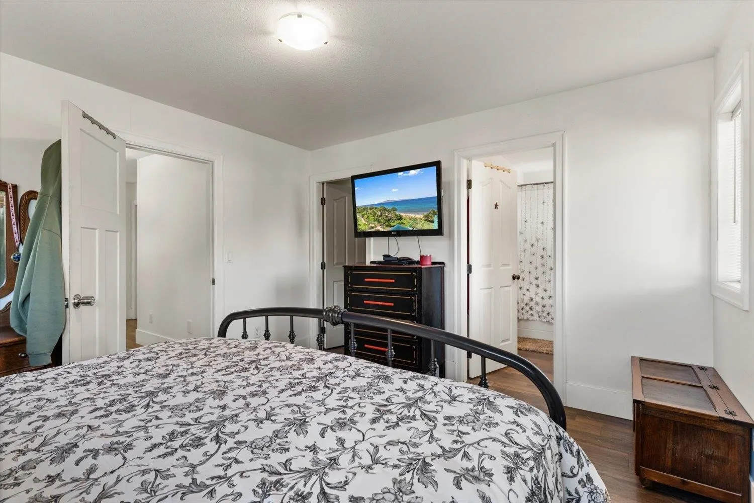 5206 Bridlewood Drive