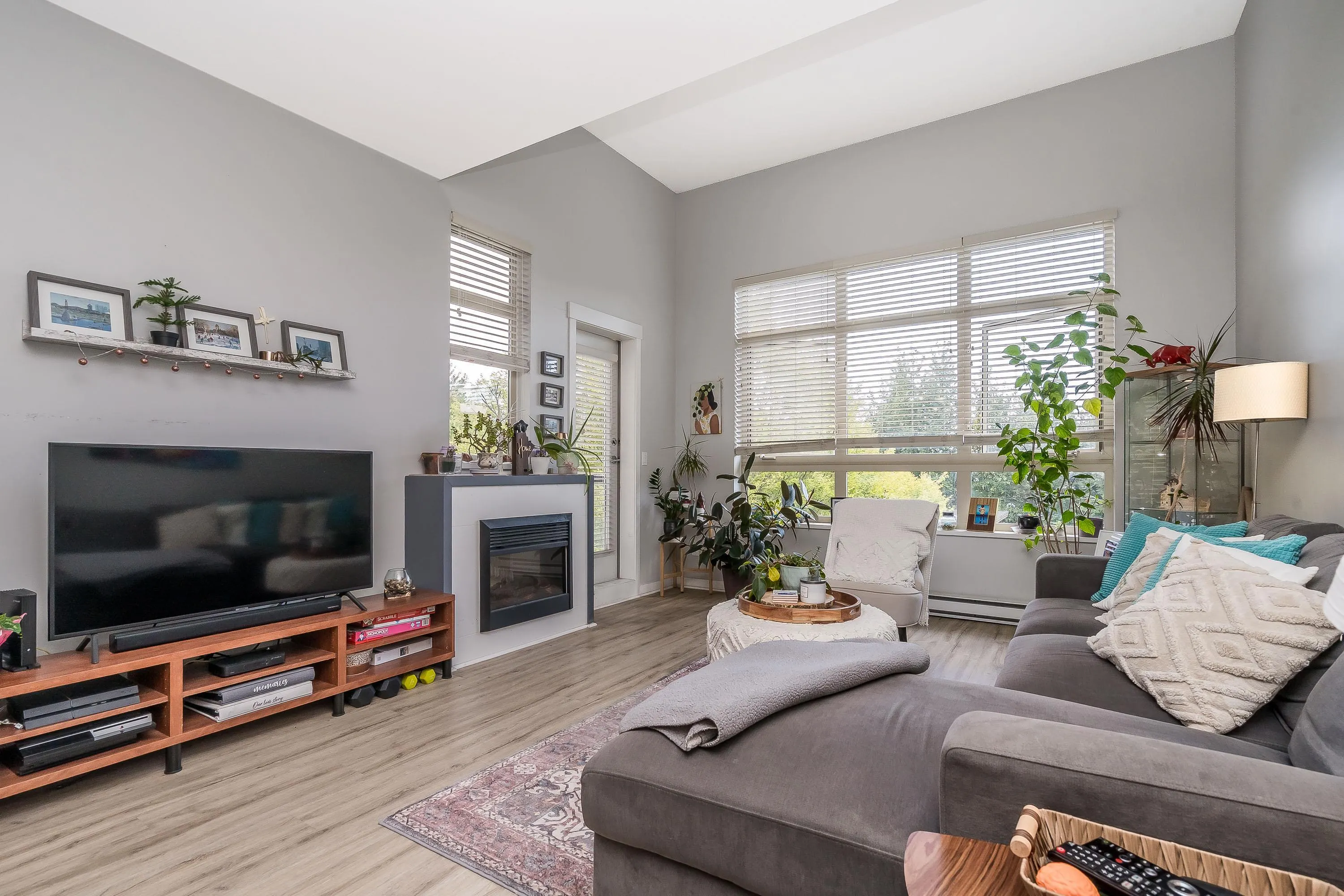 15918 26 Avenue #307