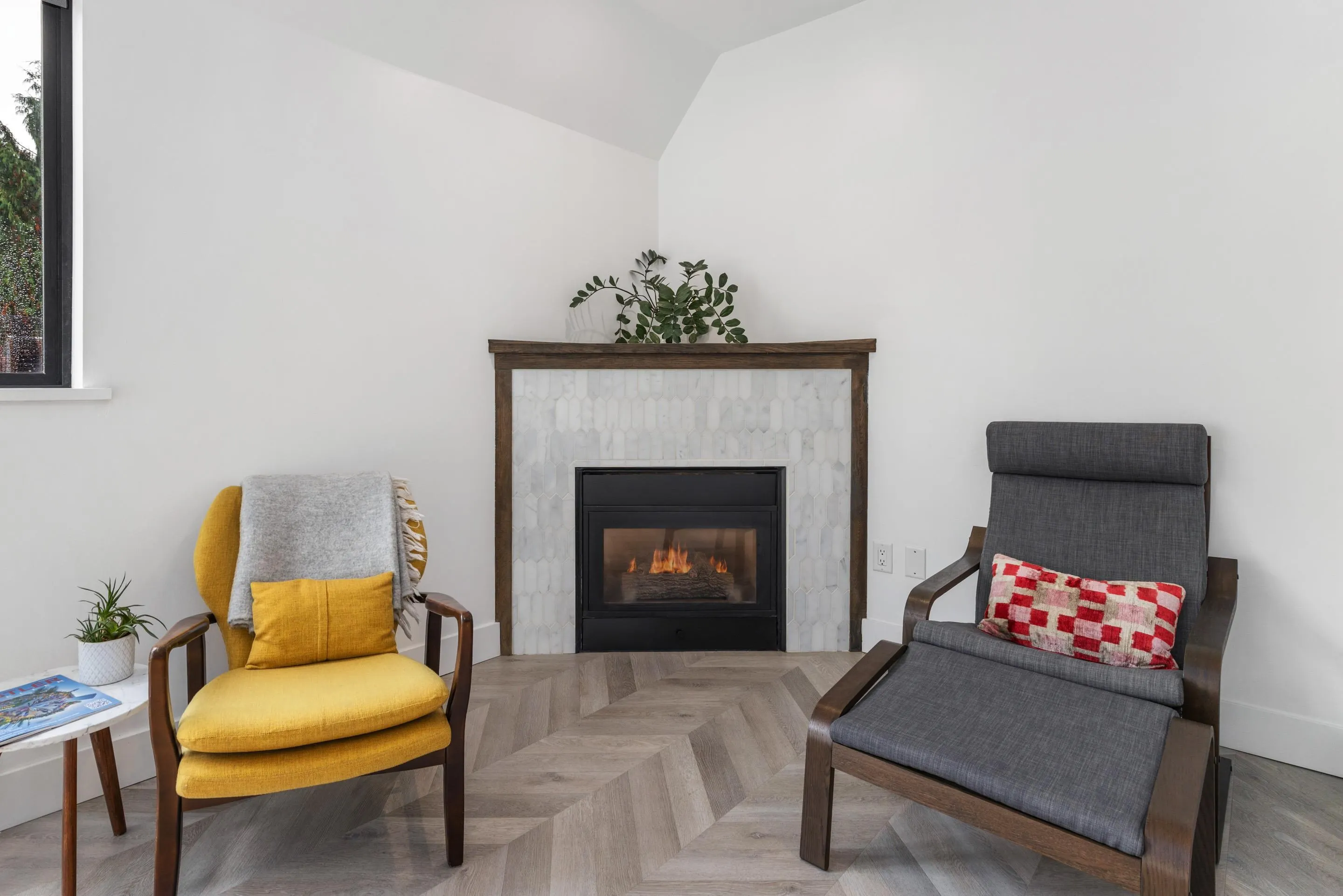 4369 Main Street #501
