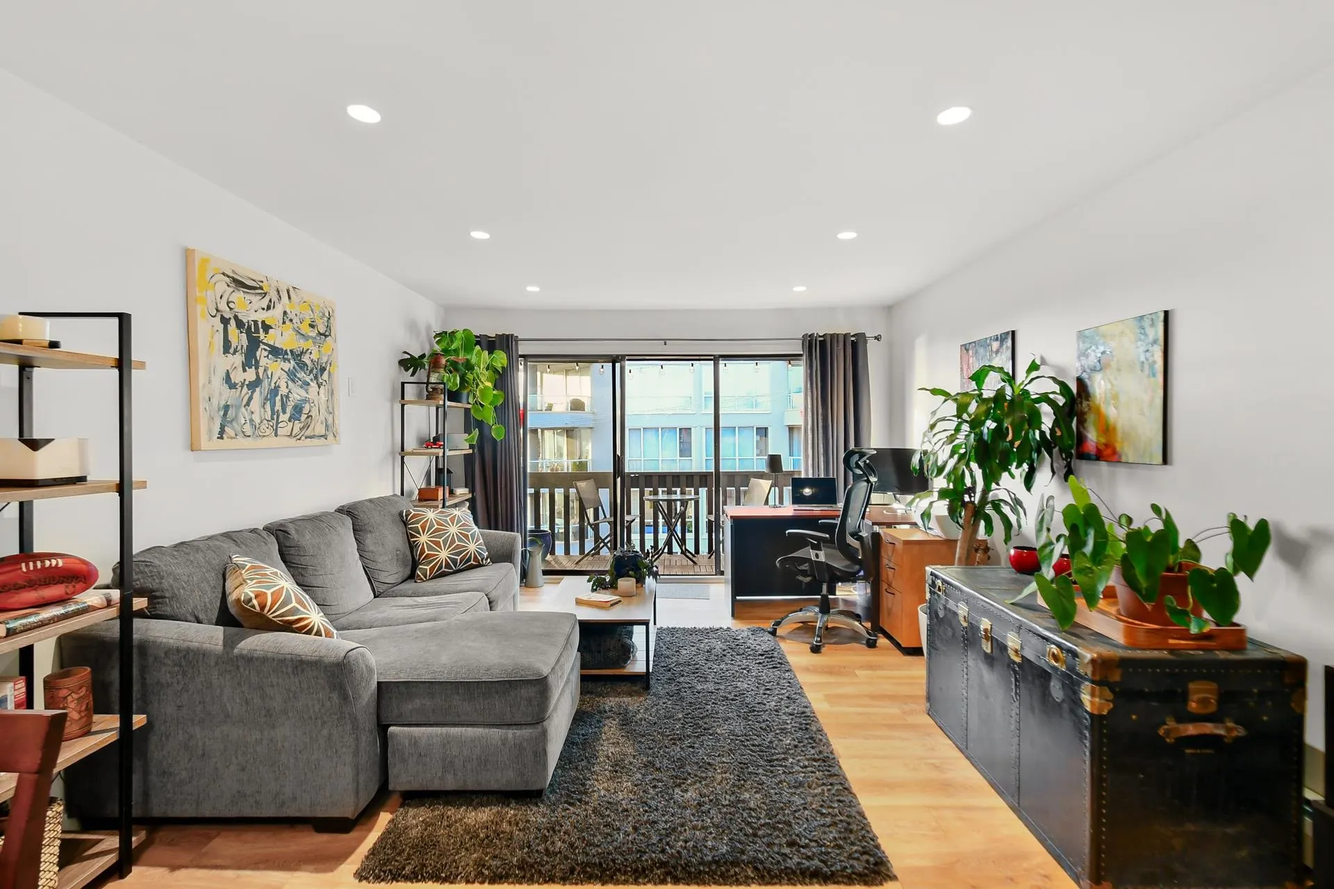 120 E 4th Street #410