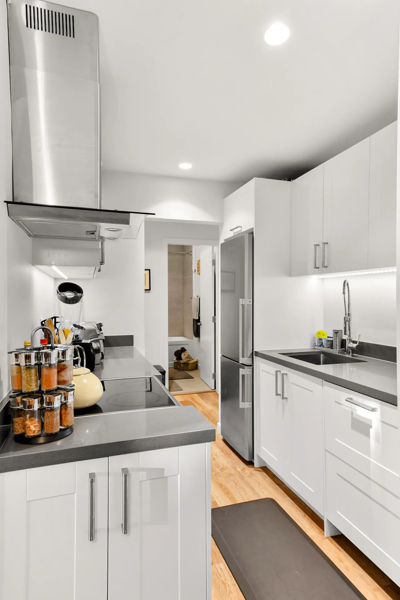 120 E 4th Street #410