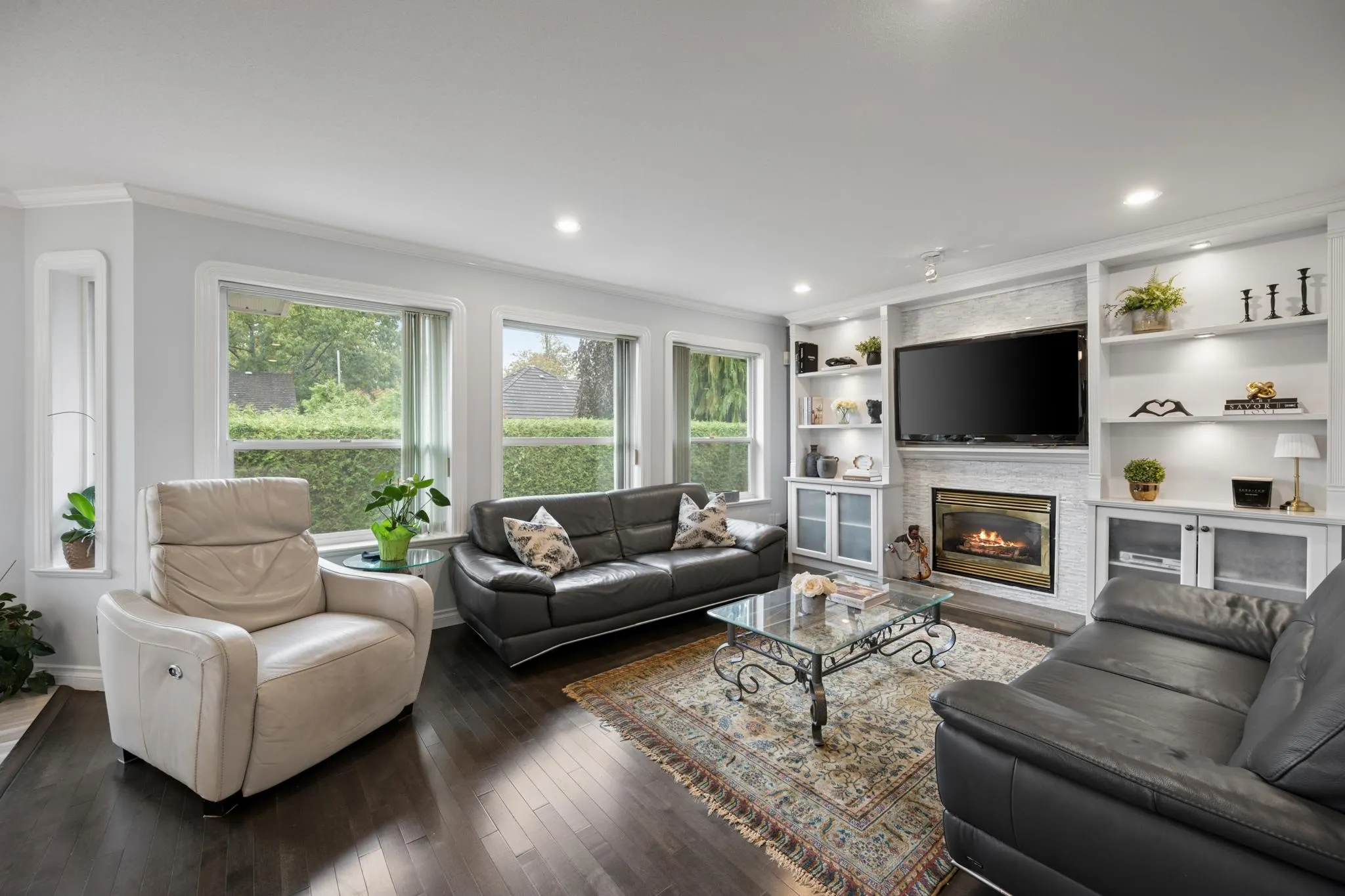18063 99a Avenue