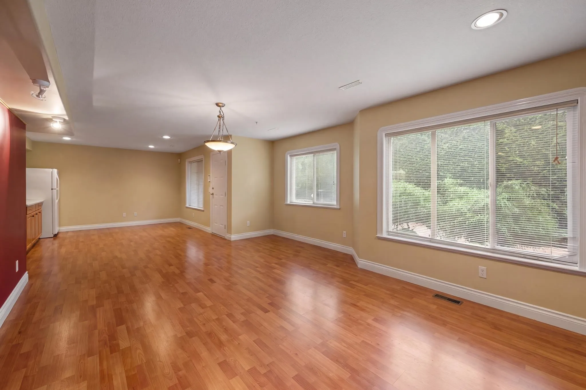 18063 99a Avenue