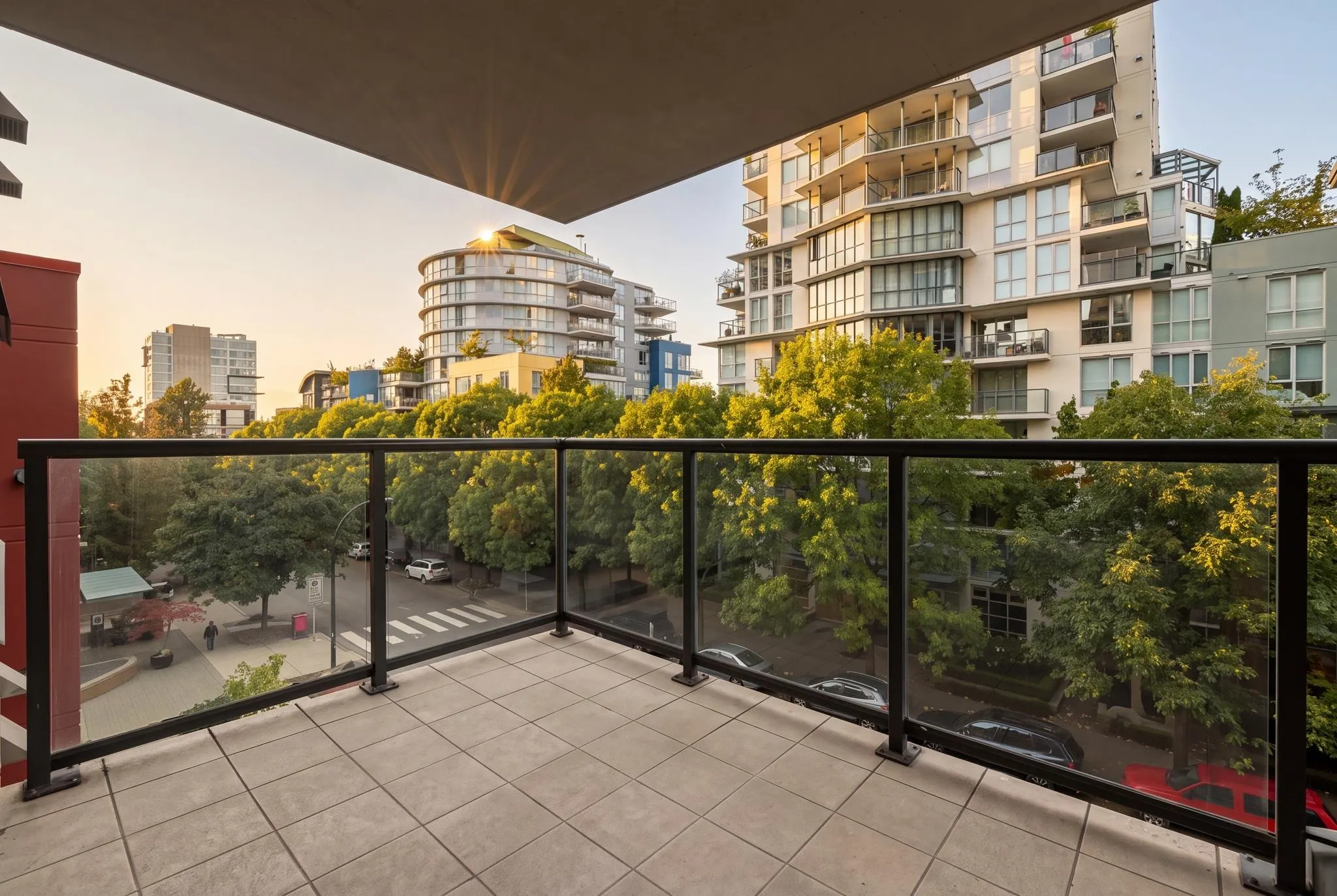 1428 W 6th Avenue #404