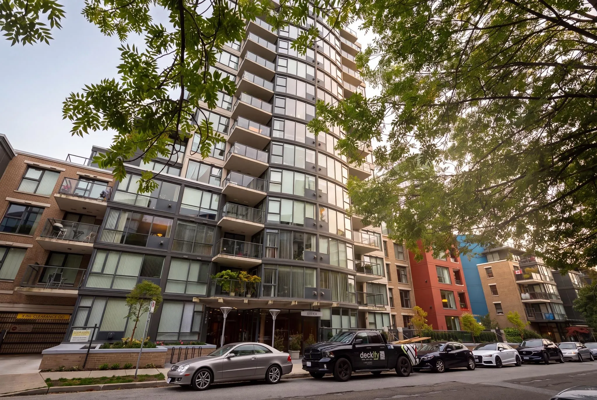 1428 W 6th Avenue #404