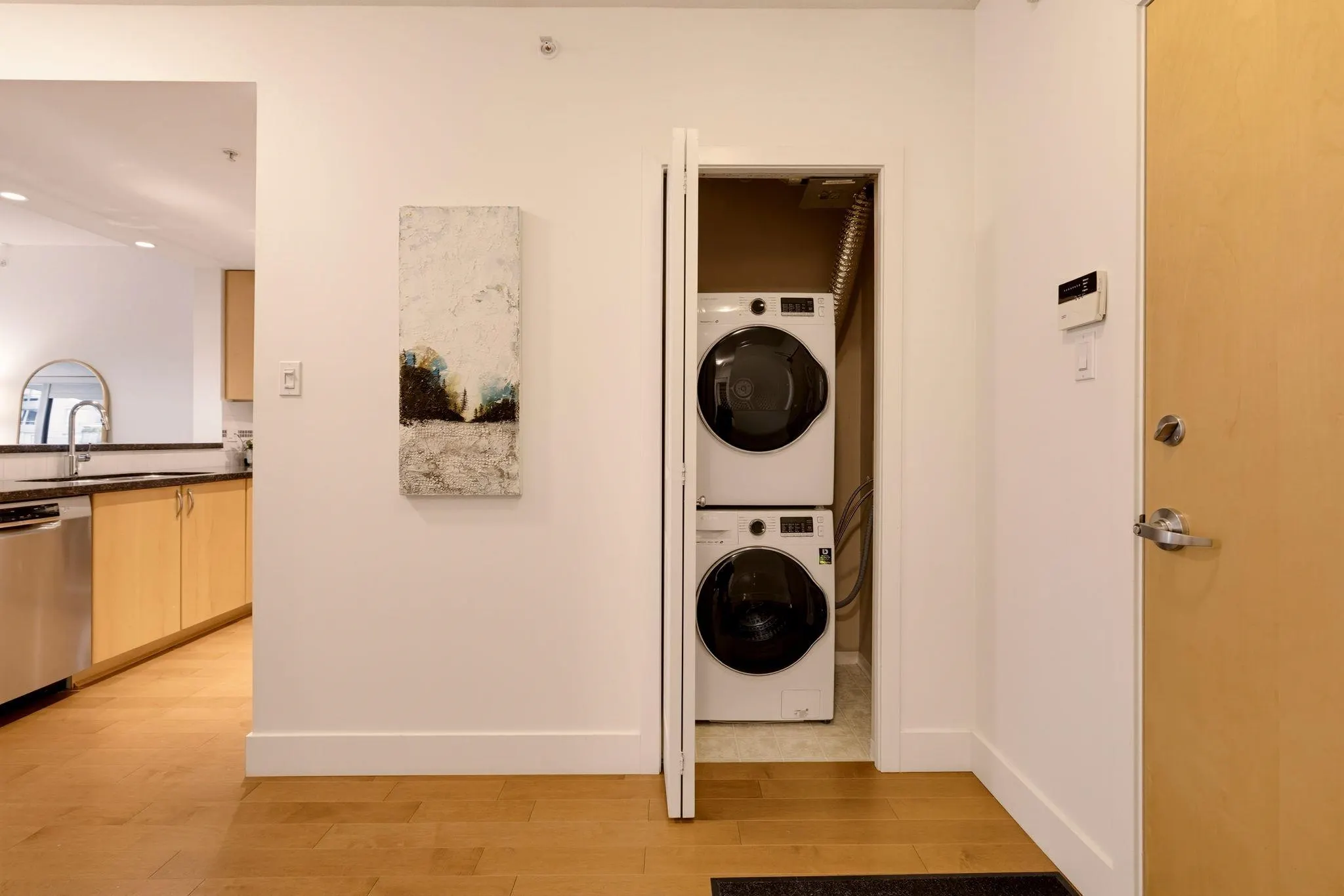 1428 W 6th Avenue #404