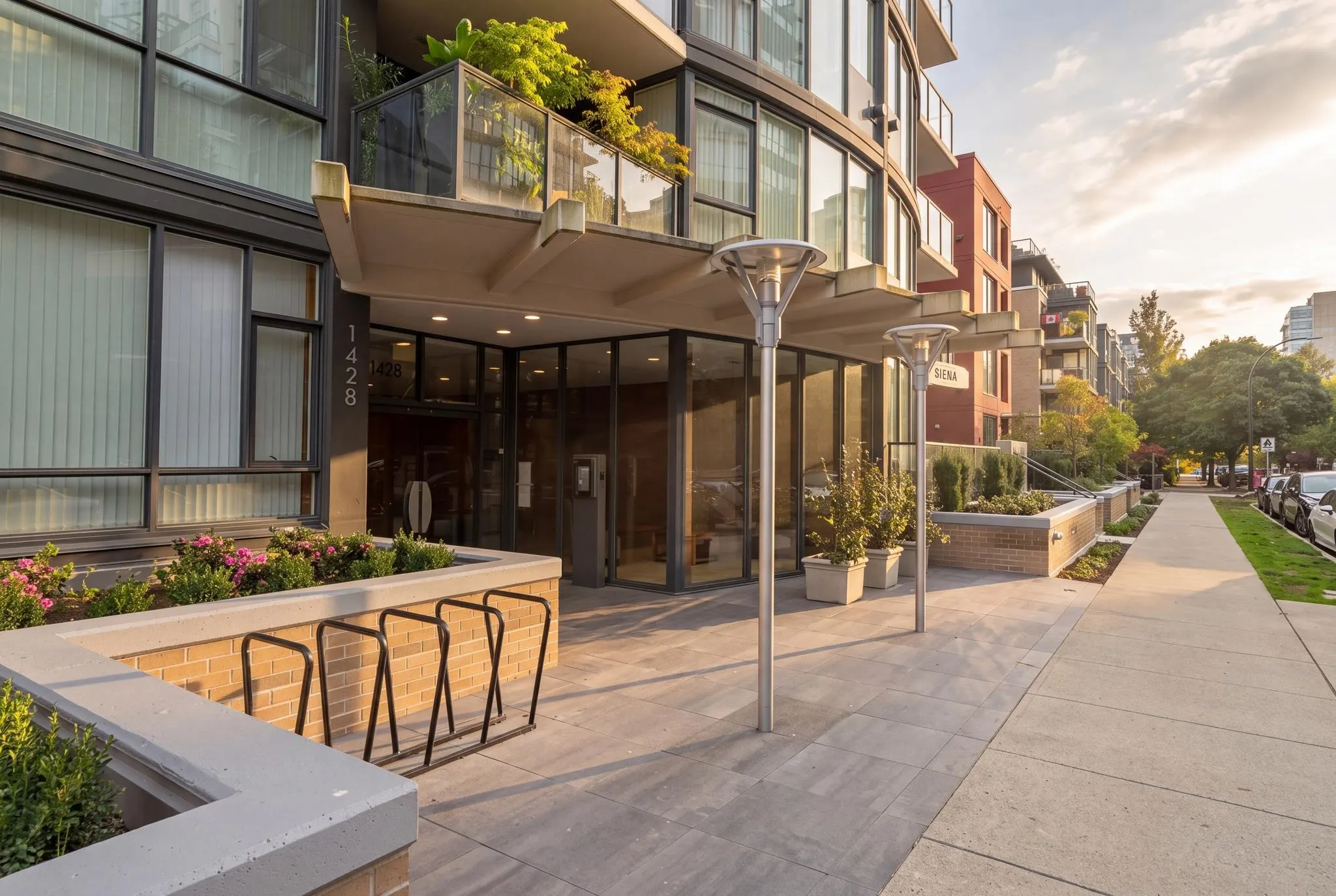 1428 W 6th Avenue #404