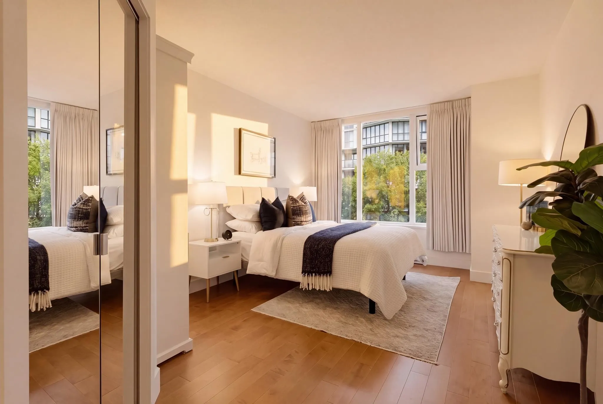 1428 W 6th Avenue #404